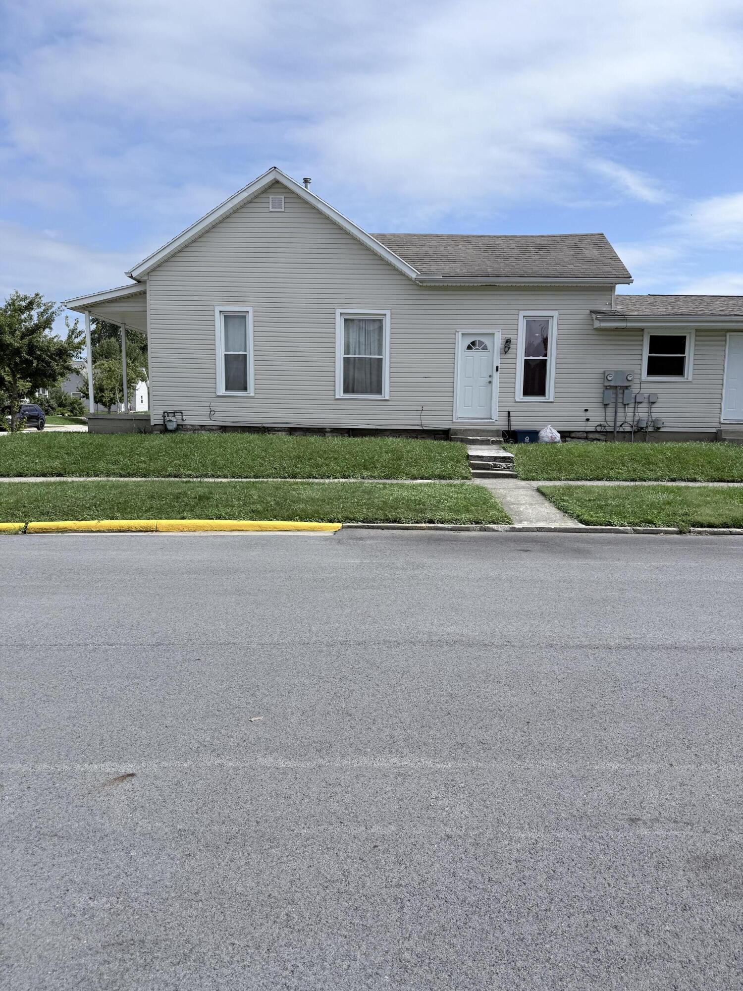 501 E Auglaize Street Property Photo 2