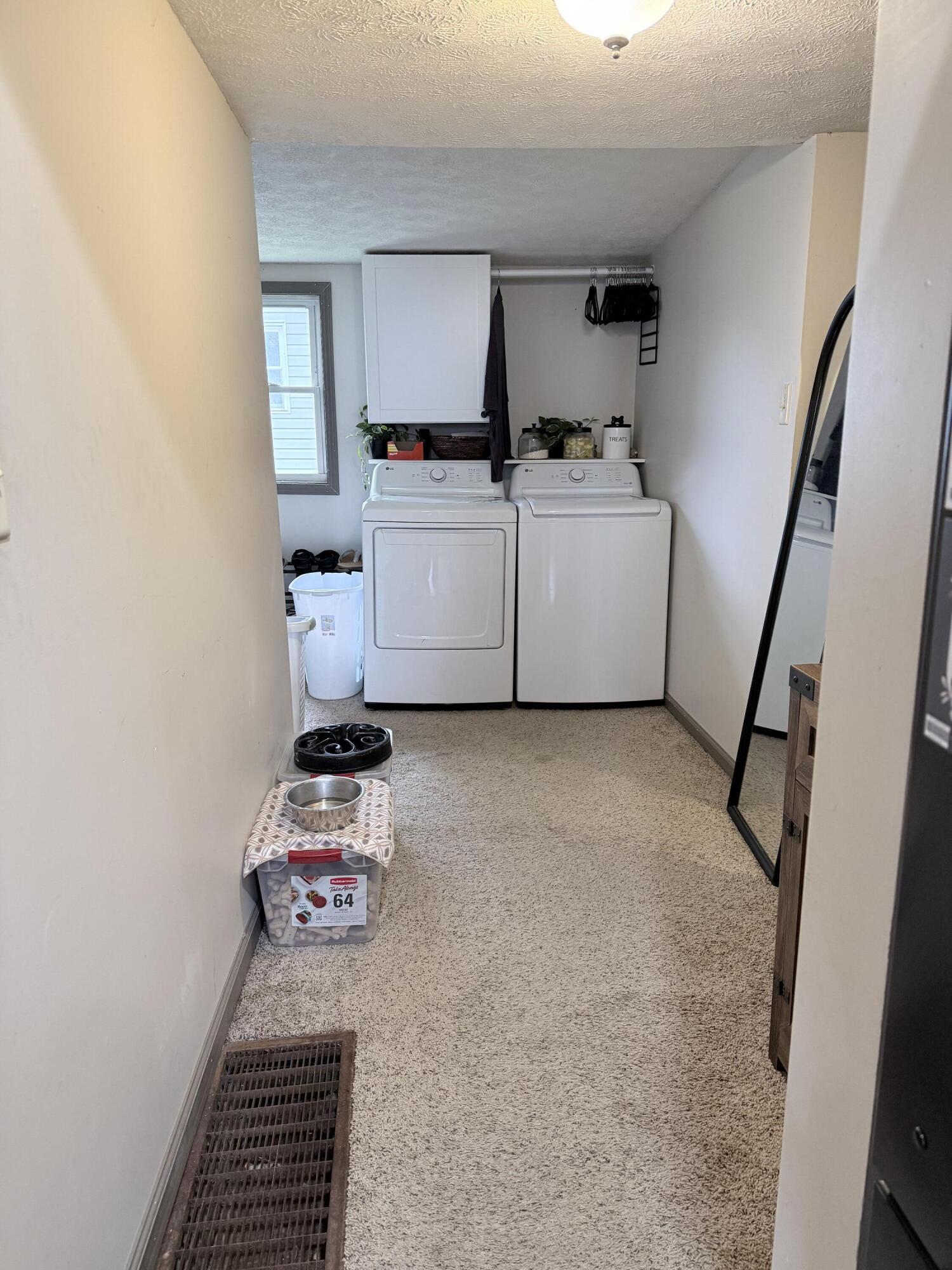 501 E Auglaize Street Property Photo 11