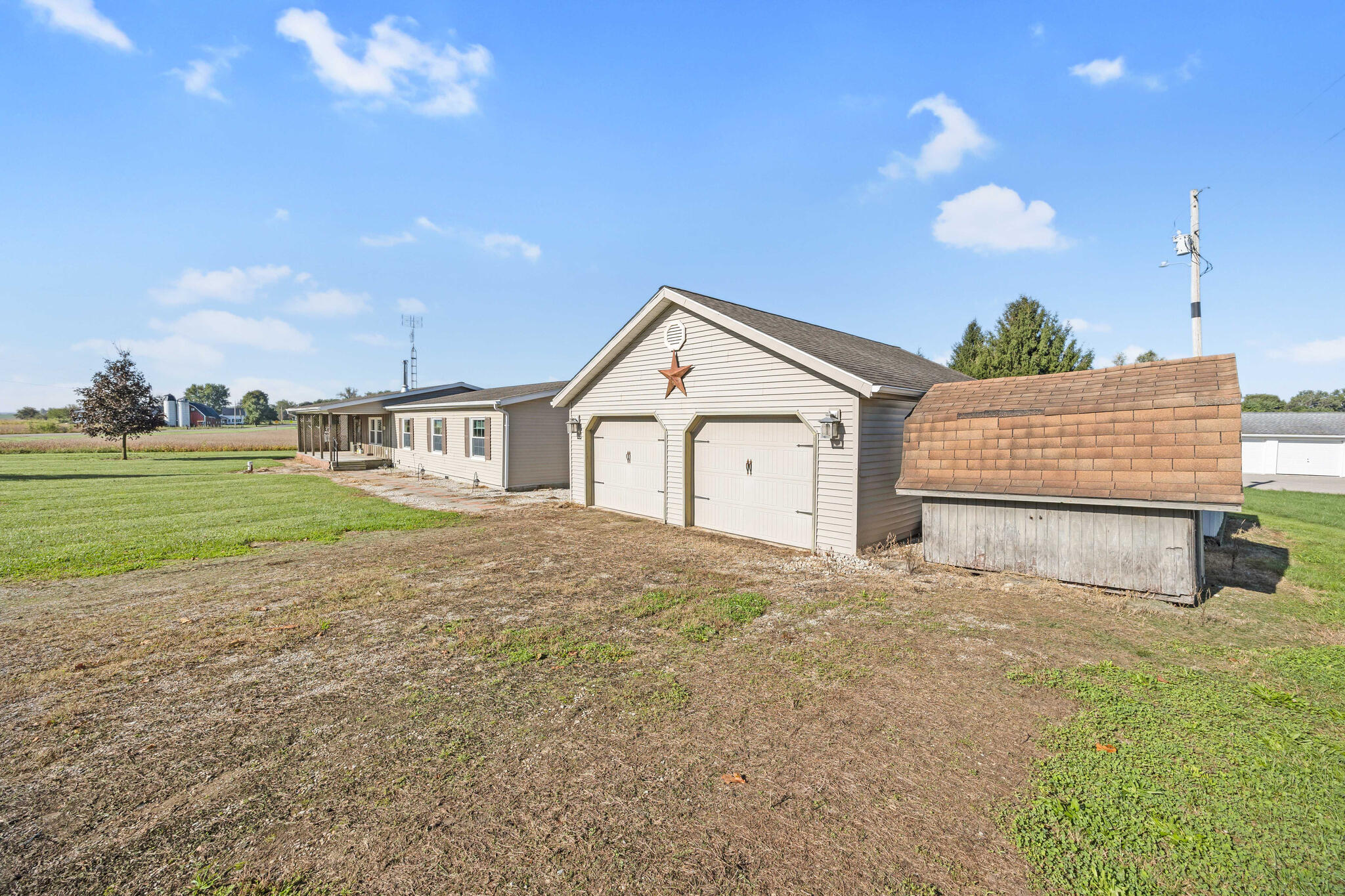8712 County Road 11 Property Photo 11