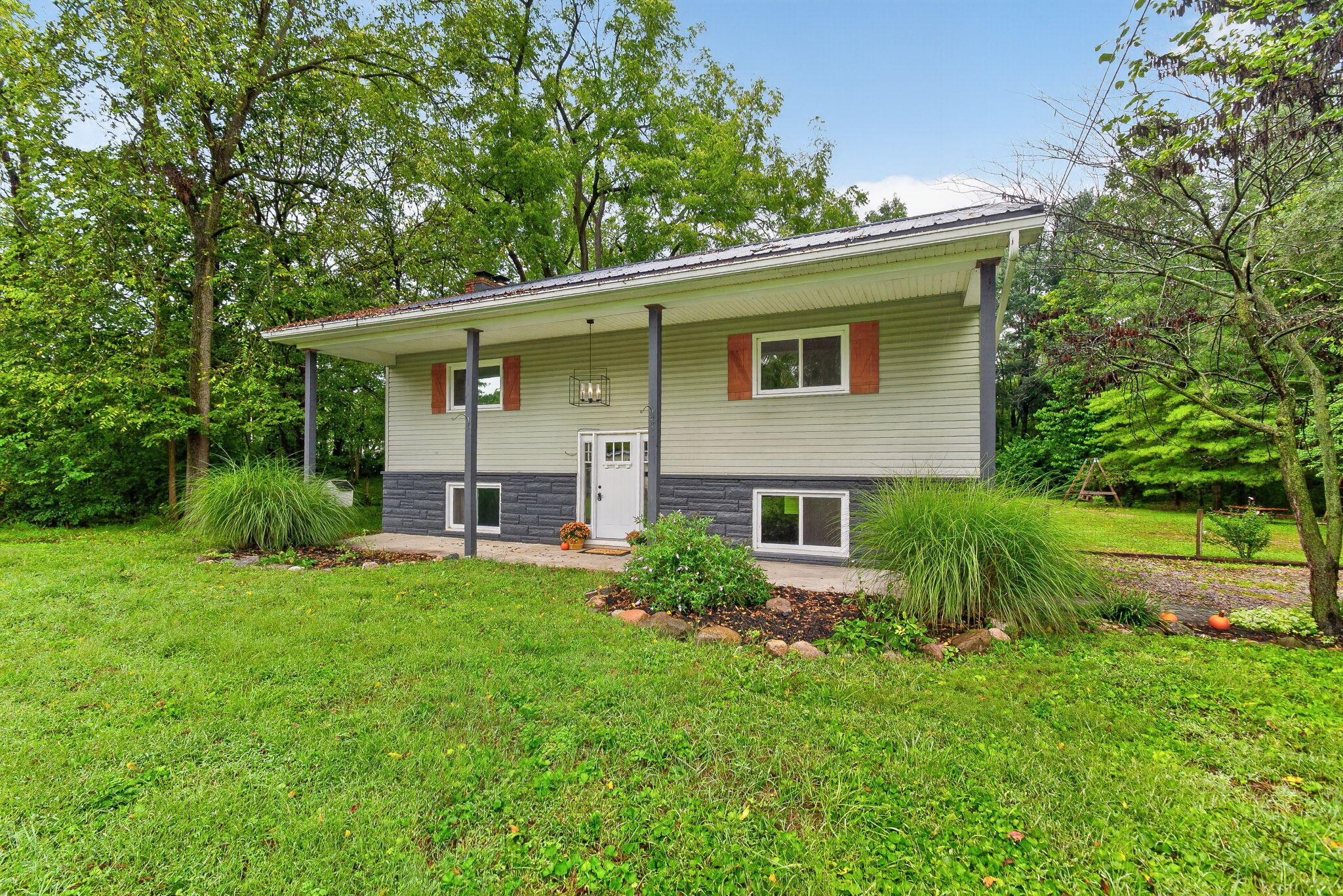 276 Dellinger Road Property Photo 9
