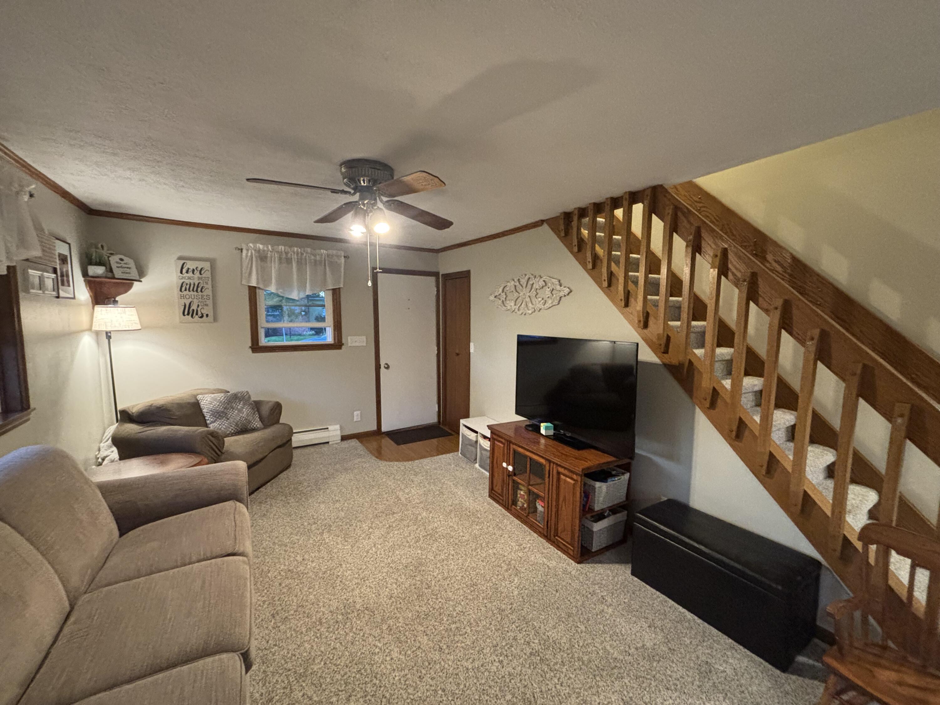 303 E South Street Property Photo 12