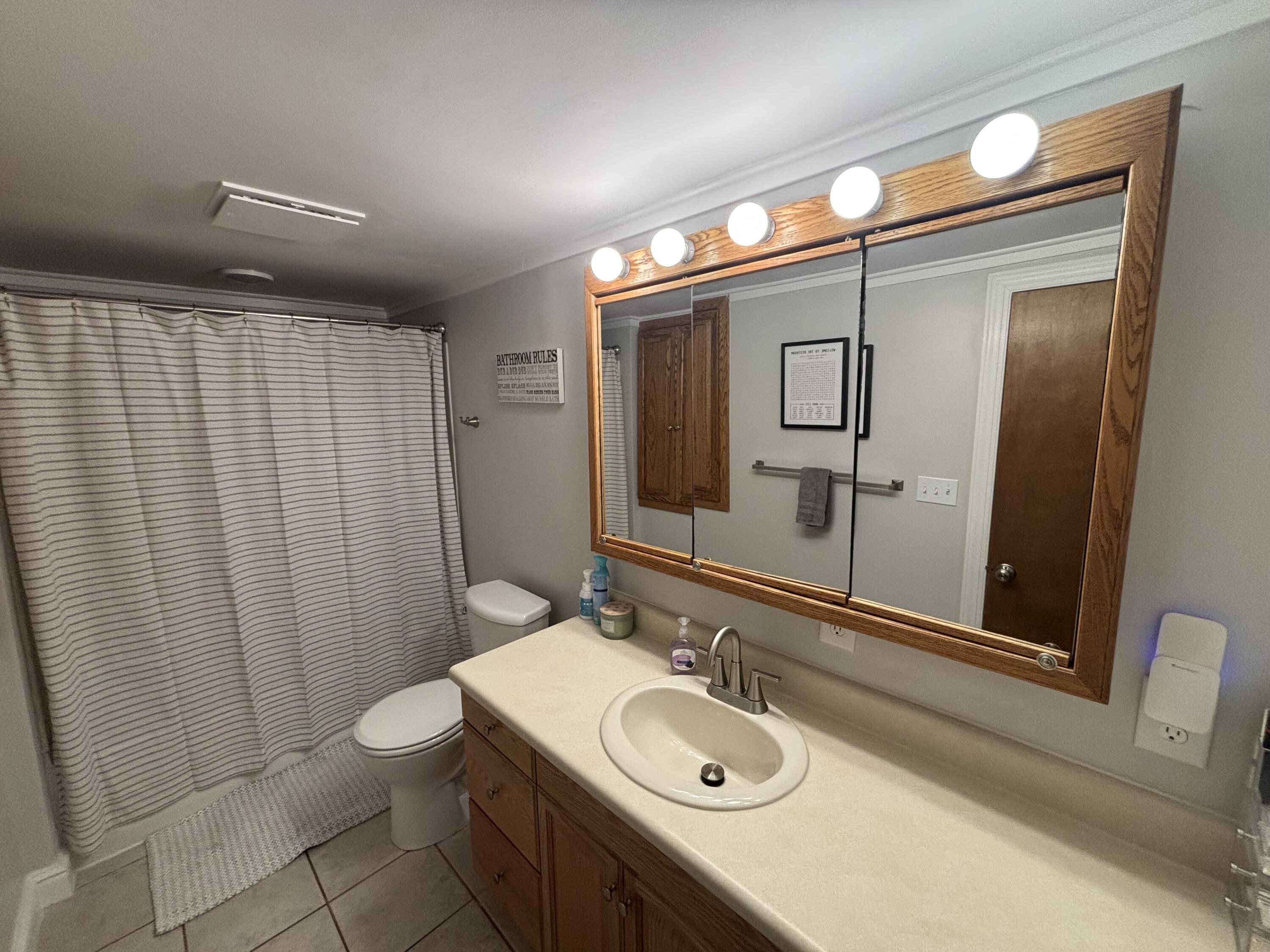 303 E South Street Property Photo 20