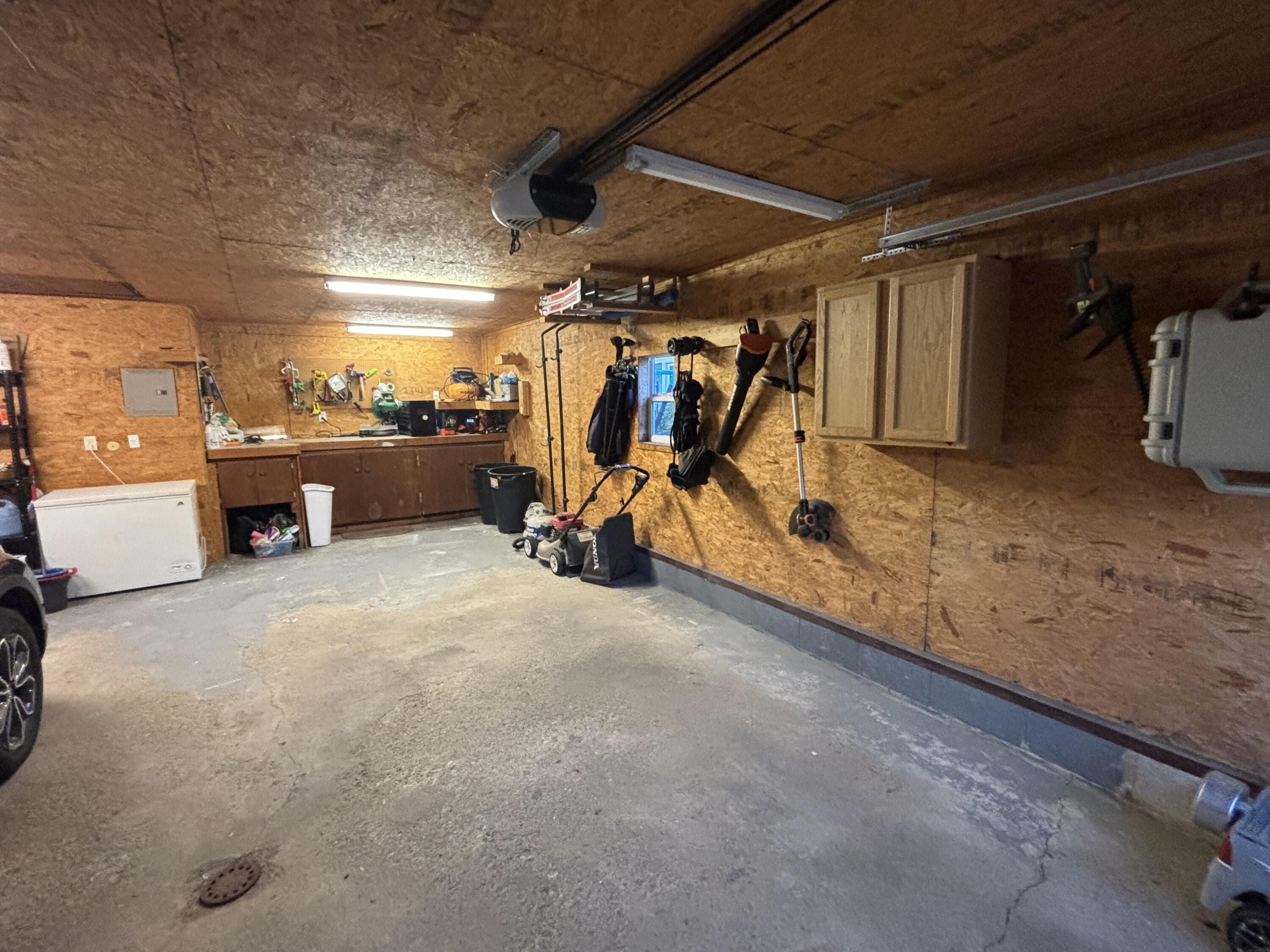 303 E South Street Property Photo 31
