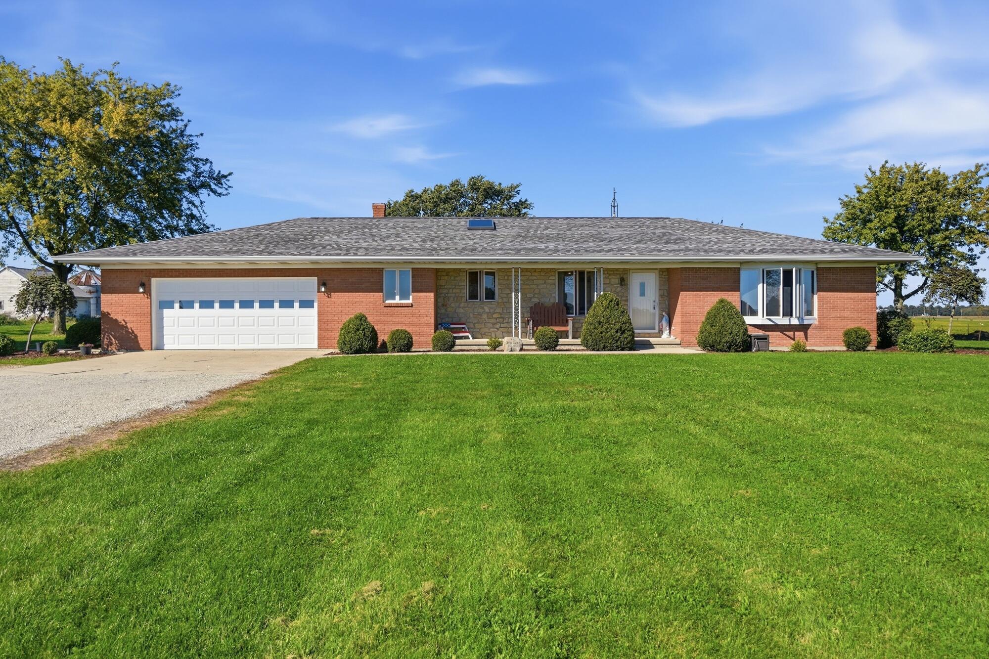 17611 Botkins Road Property Photo 1