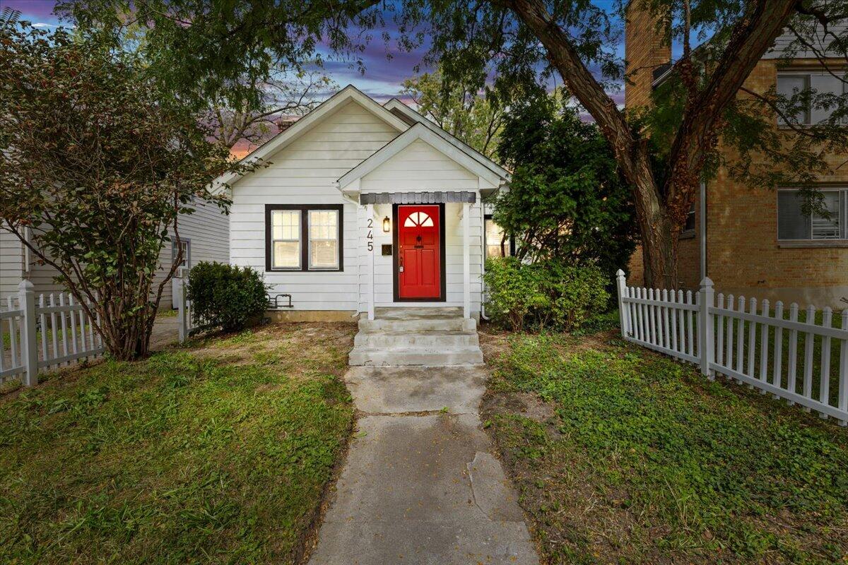 245 Victor Avenue Property Photo 1