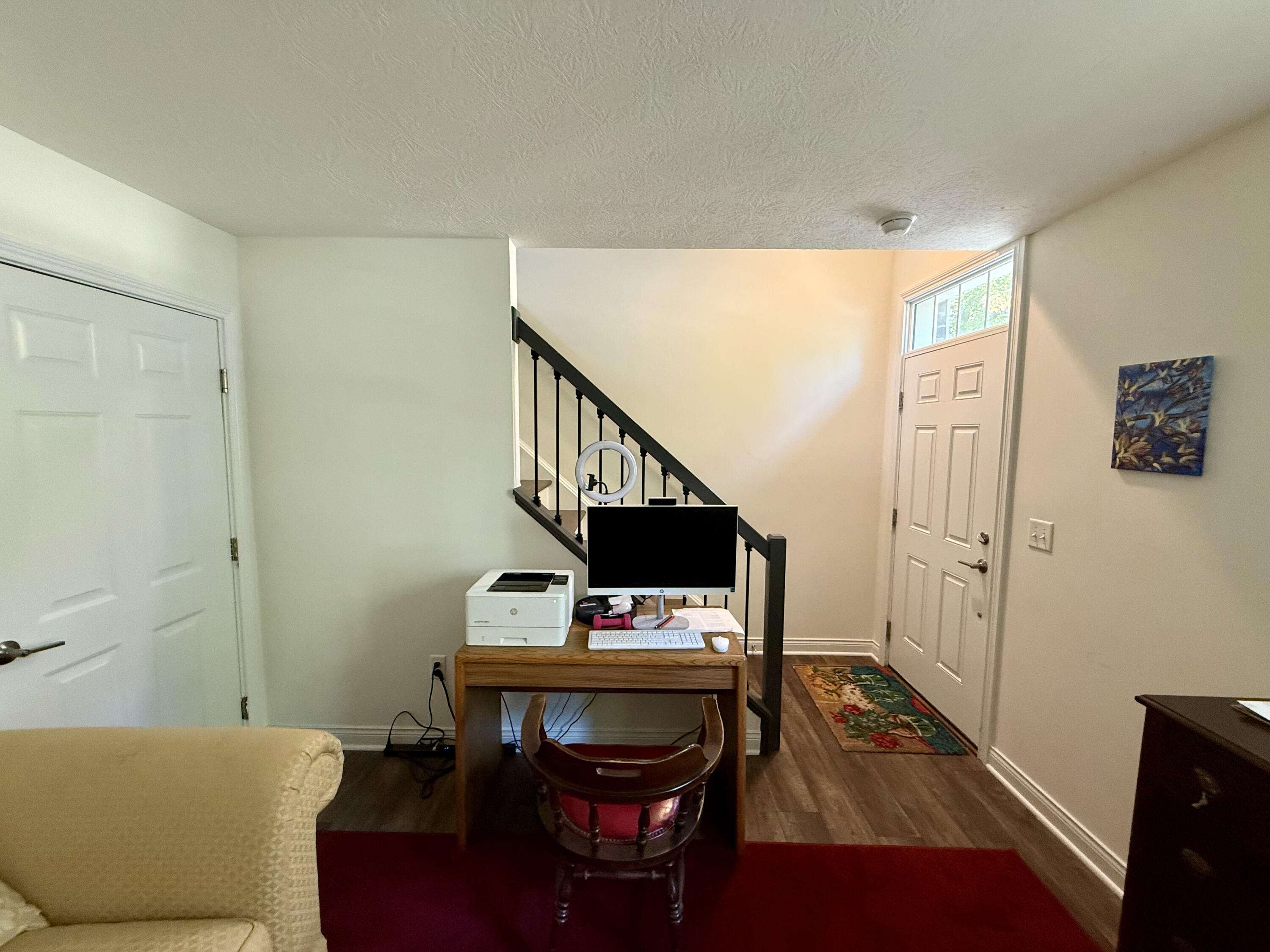 21 Mill Run Place Property Photo 4
