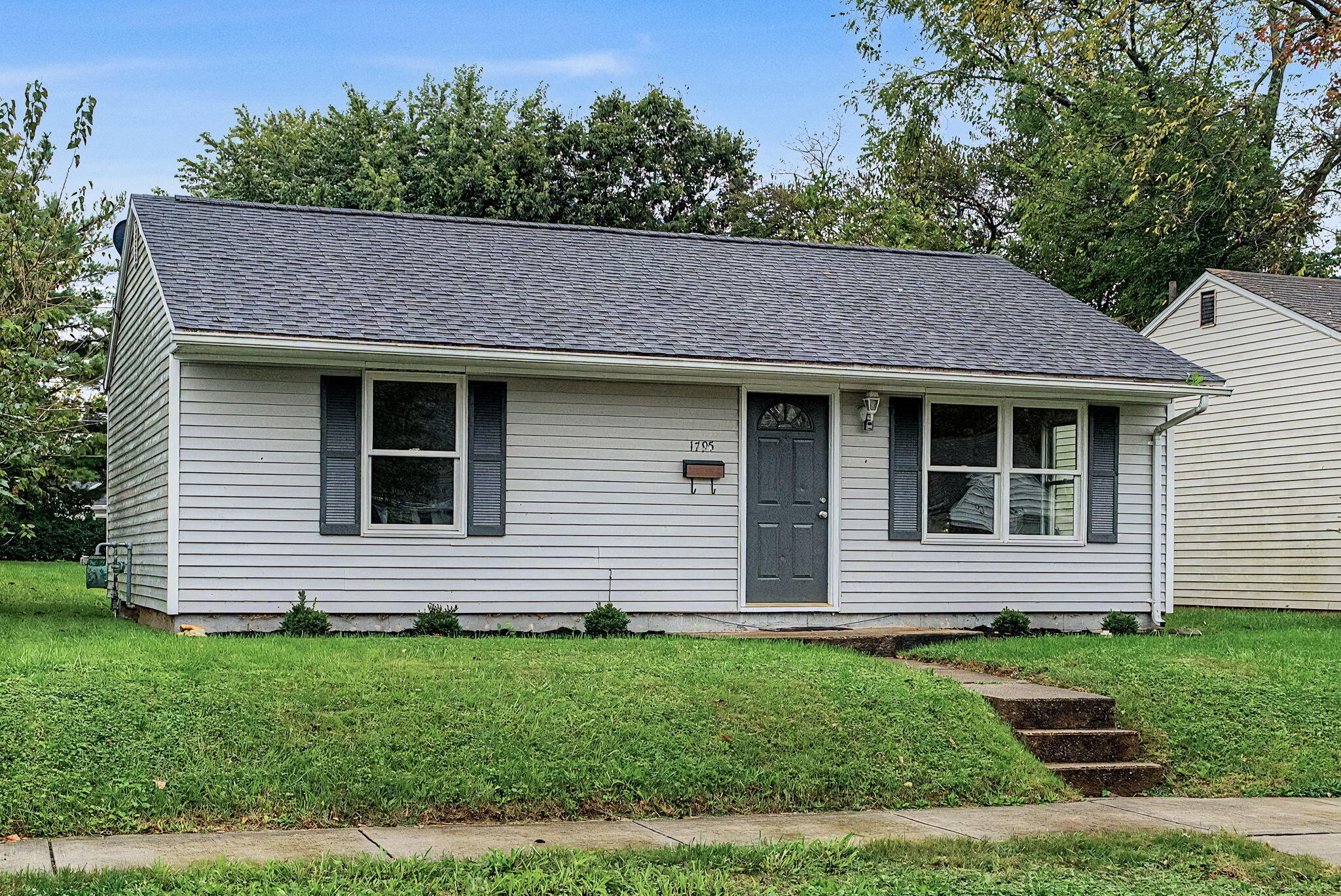 1795 Broadway Street Property Photo 3