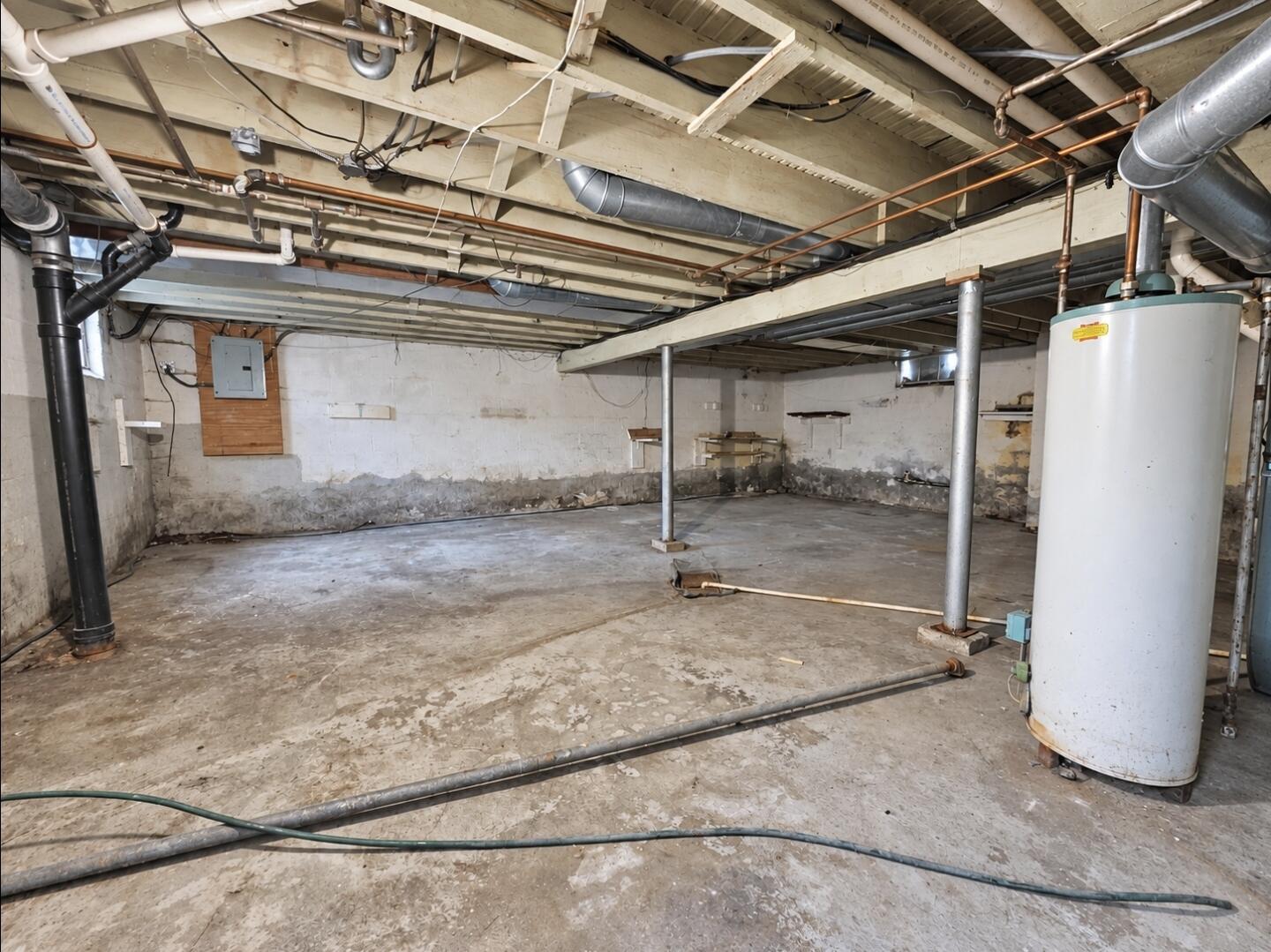 419 S Clairmont Avenue Property Photo 16