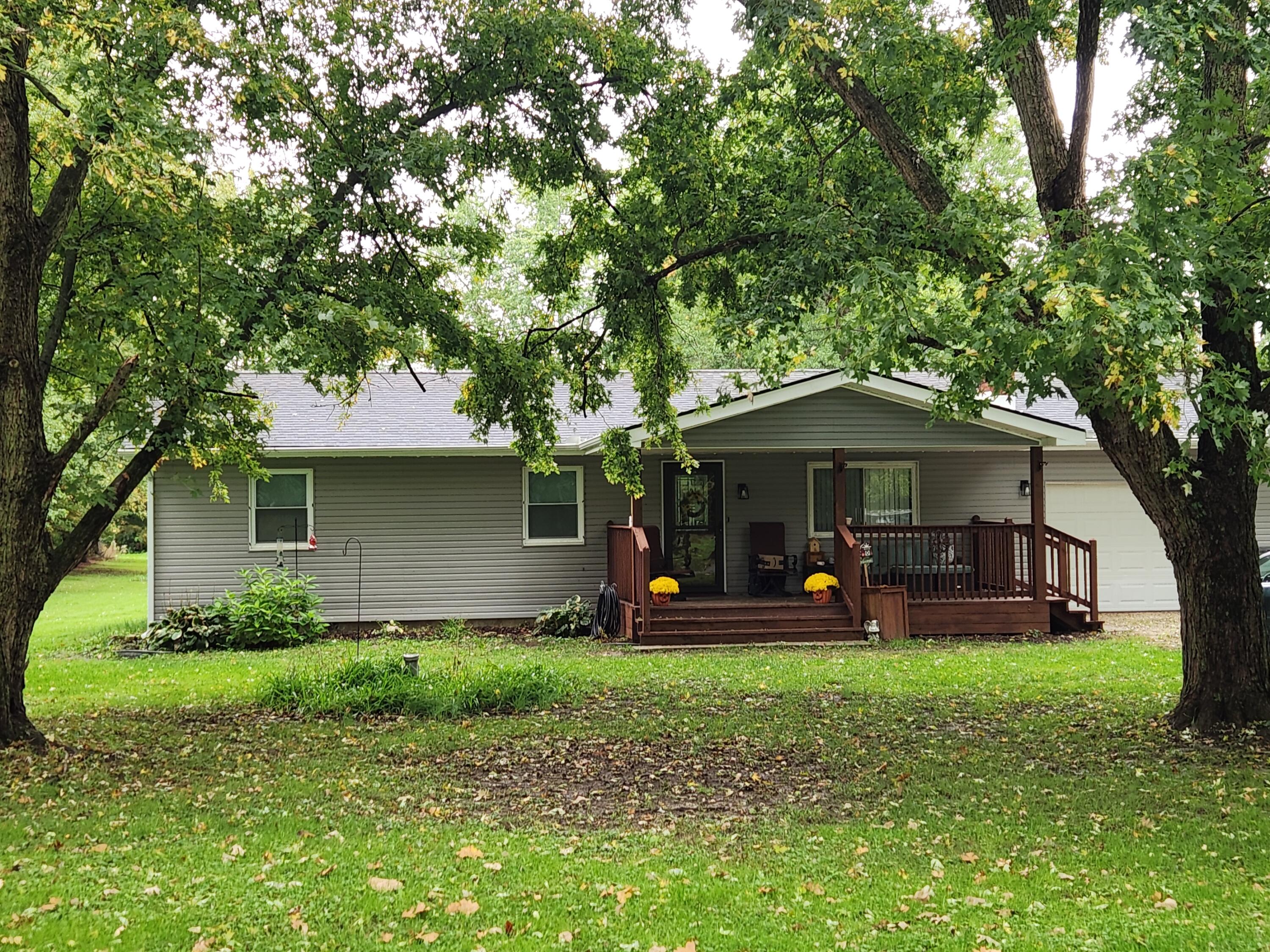5820 Smith Road Property Photo 1