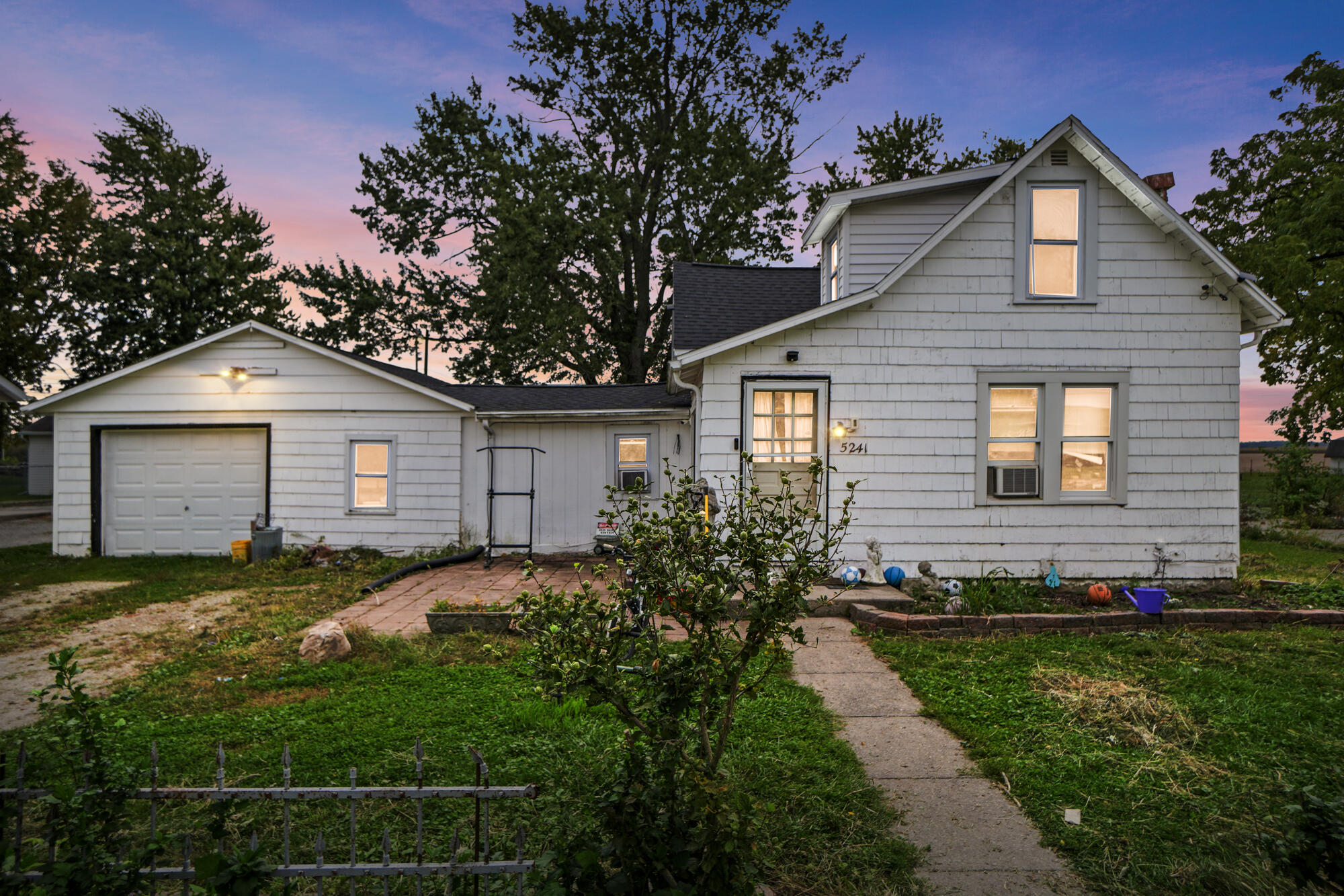 5241 Norfolk Street Property Photo 1