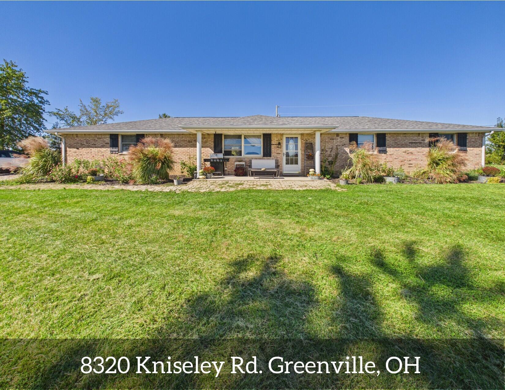 8320 Kniseley Road Property Photo 1