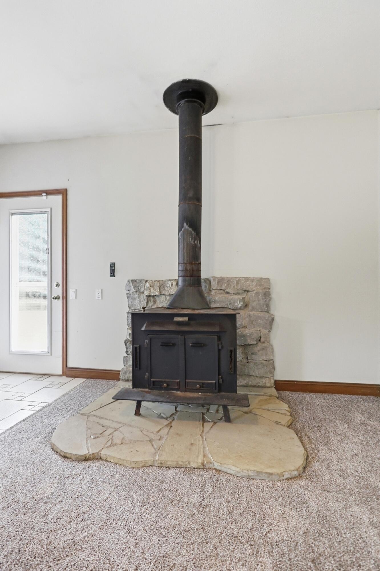 247 West Drive Property Photo 8