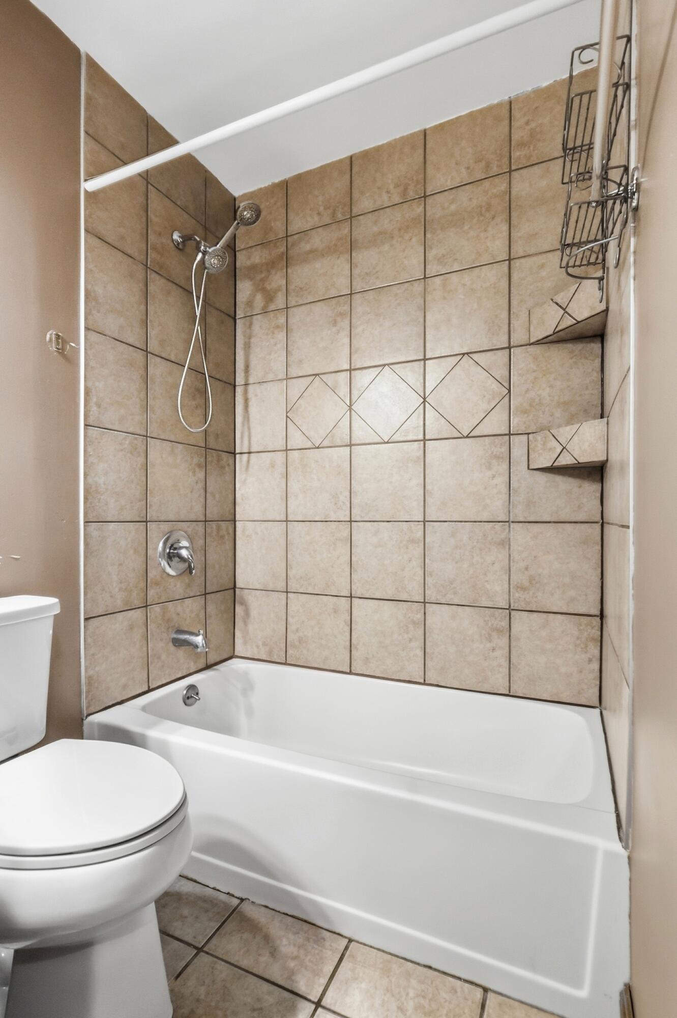 247 West Drive Property Photo 23