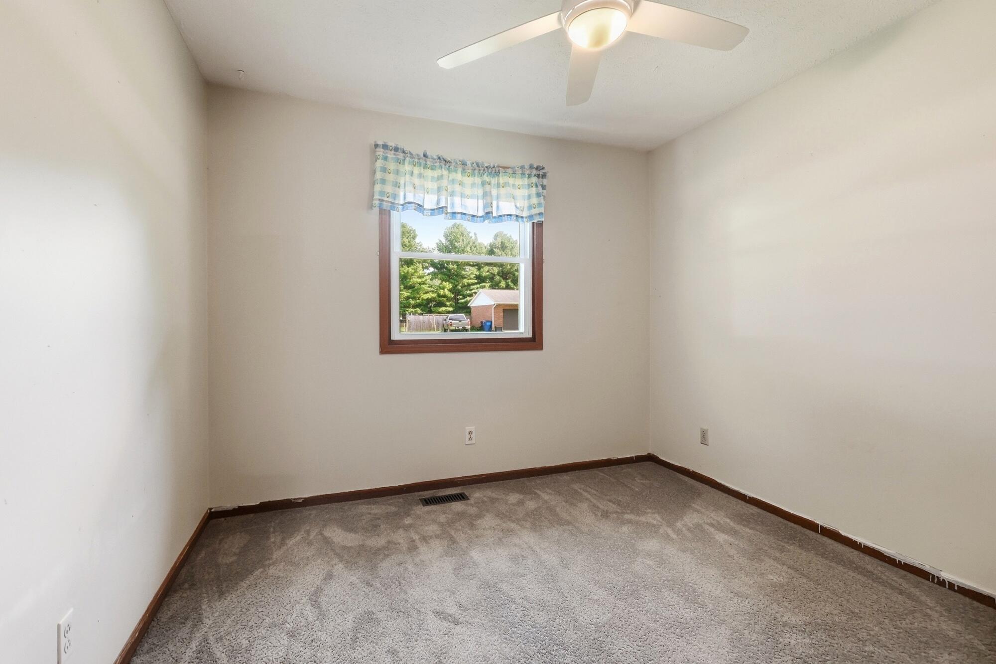 247 West Drive Property Photo 25