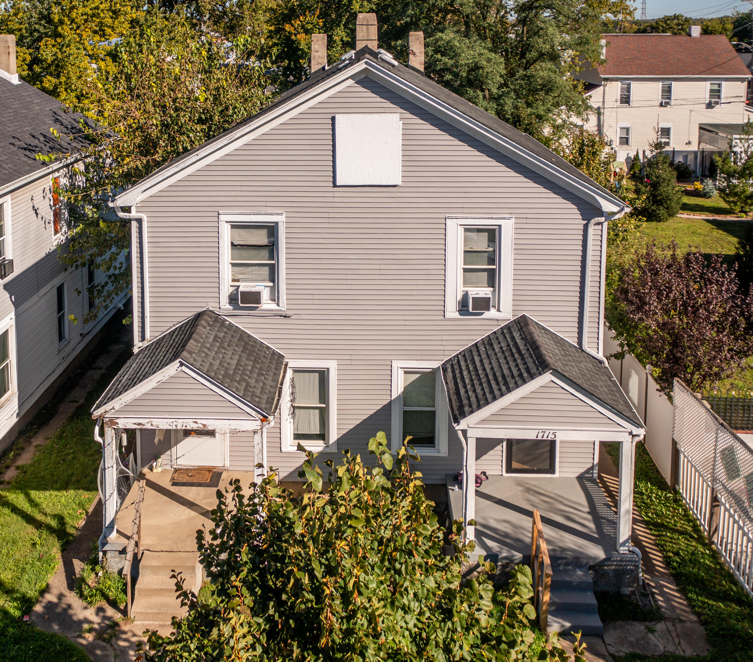 1713-1715 Mack Avenue Property Photo 2