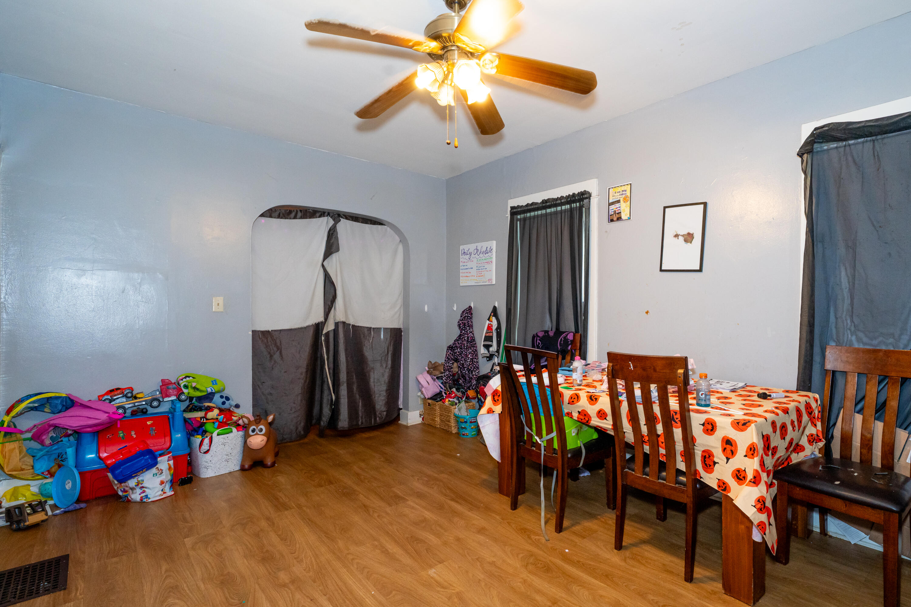 1713-1715 Mack Avenue Property Photo 17