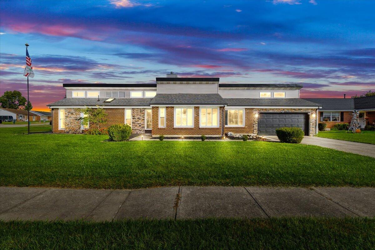 1700 Elaina Drive Property Photo 1