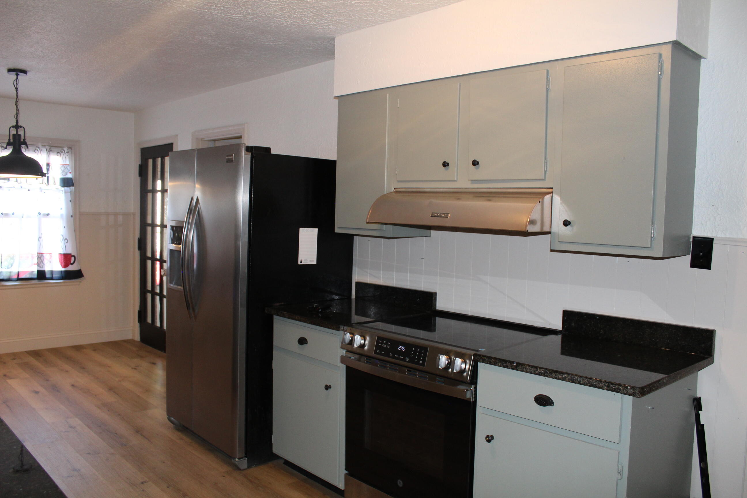 47 N Wright Avenue Property Photo 11