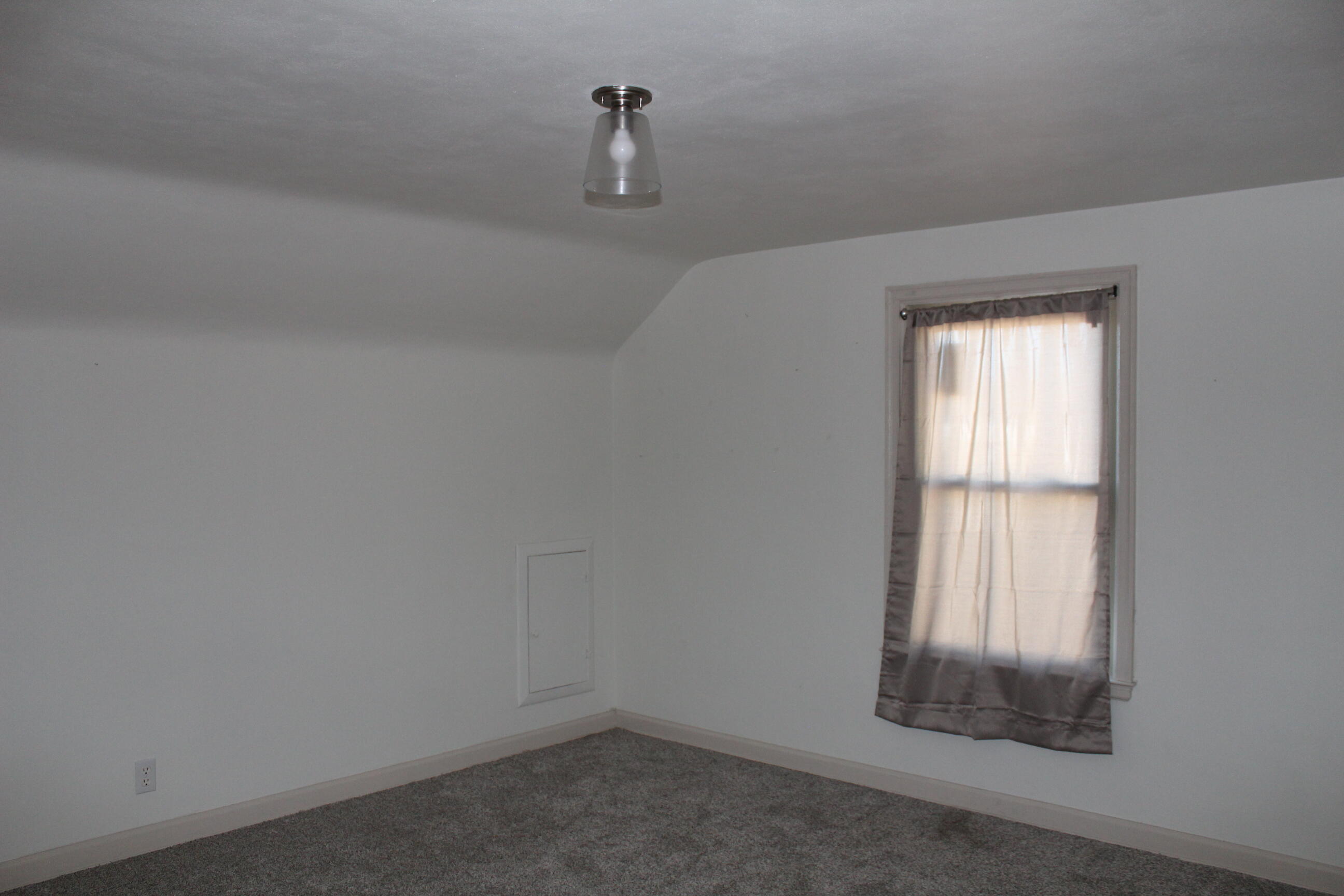 47 N Wright Avenue Property Photo 24