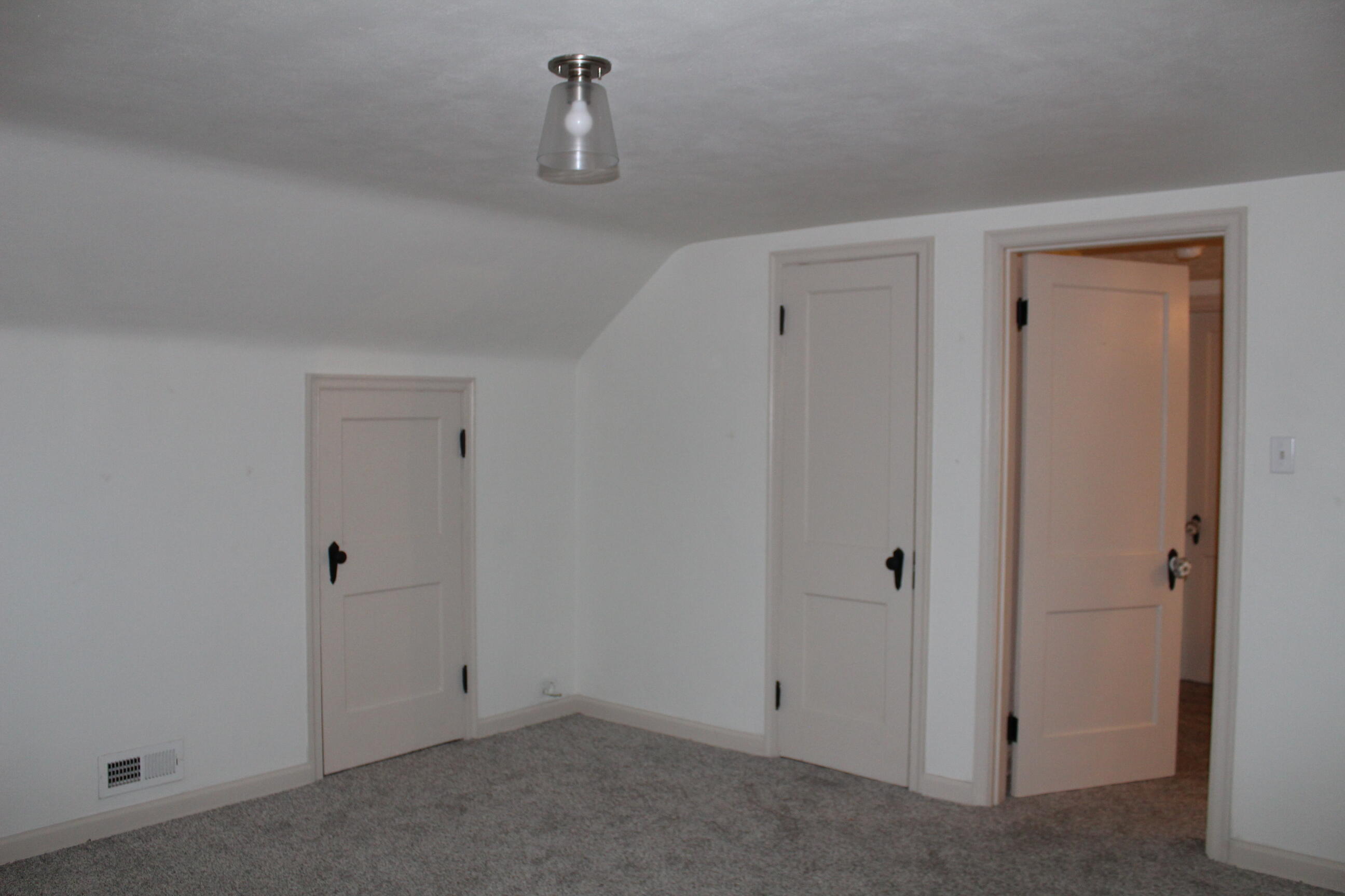 47 N Wright Avenue Property Photo 26