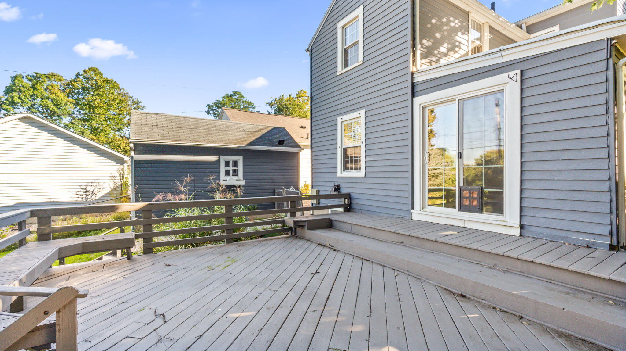 1423 Crestview Drive Property Photo 33