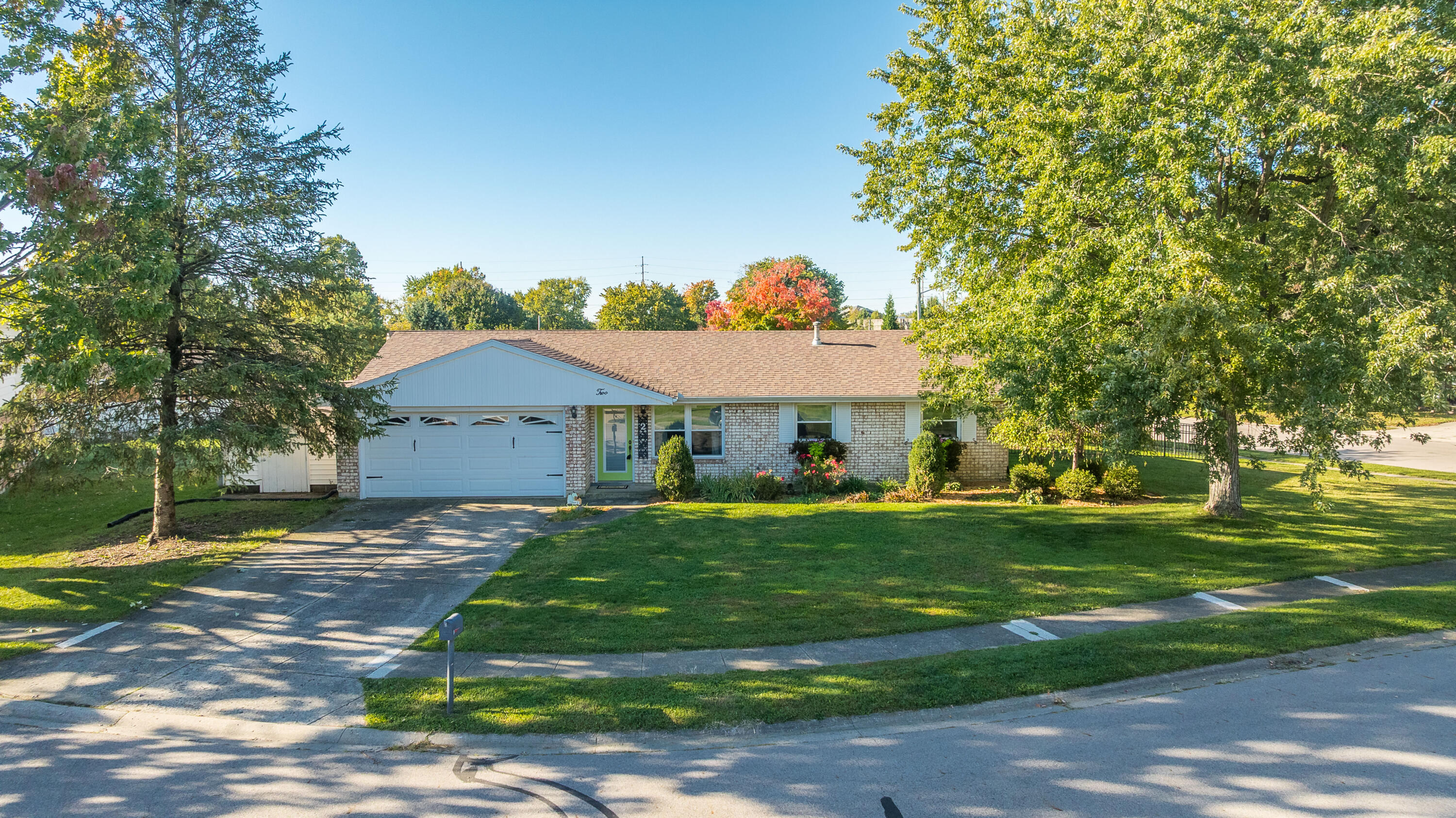 2 Apache Court Property Photo 1