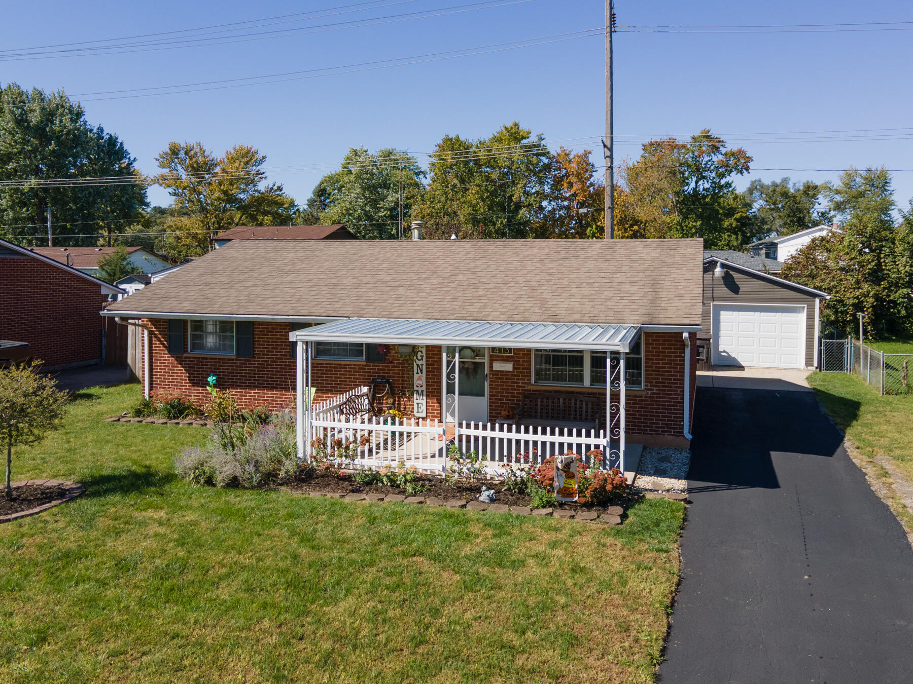 413 Windsor Avenue Property Photo 5