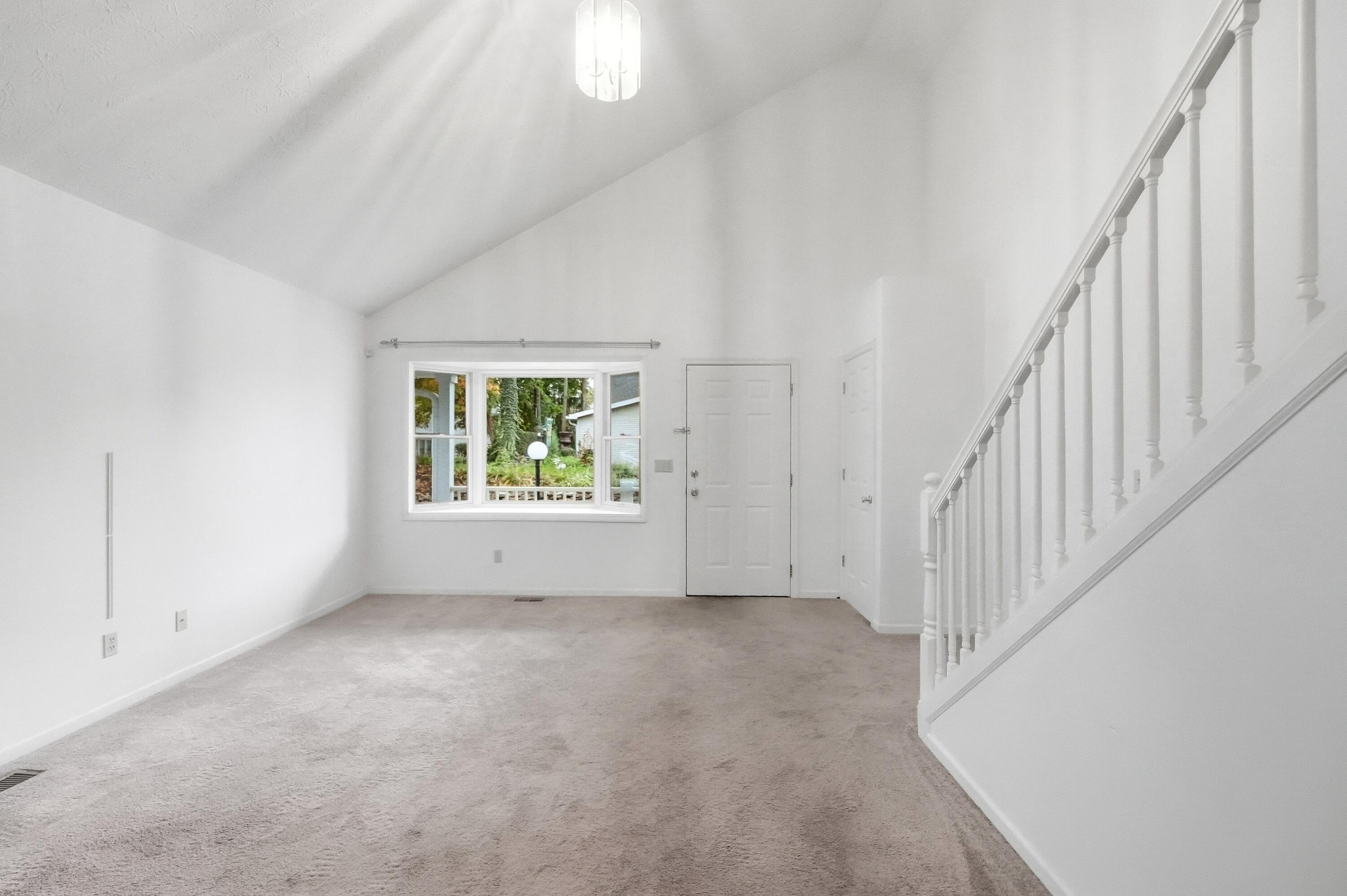 1514 E Ridgeview Circle Property Photo 11