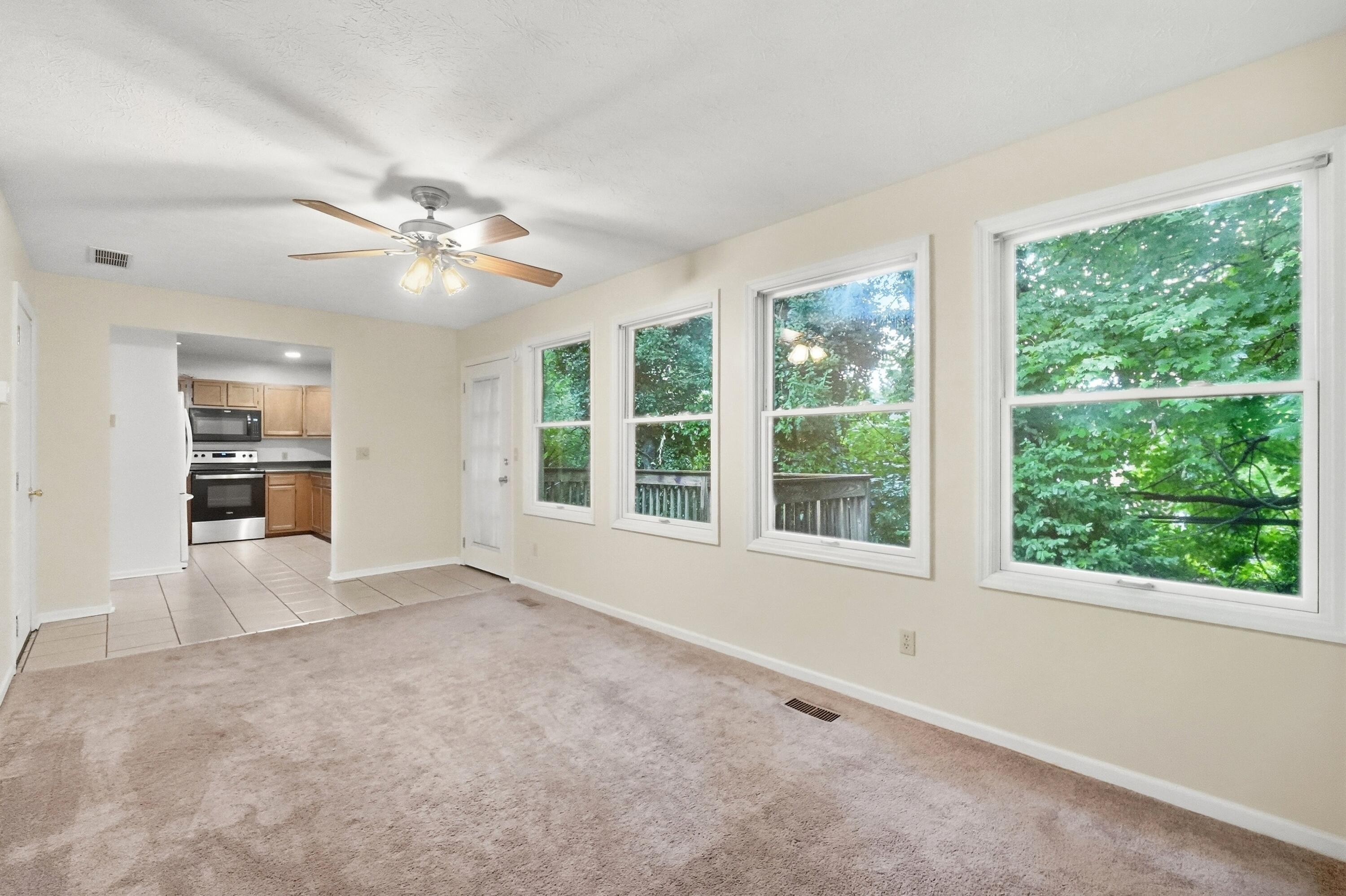 1514 E Ridgeview Circle Property Photo 20