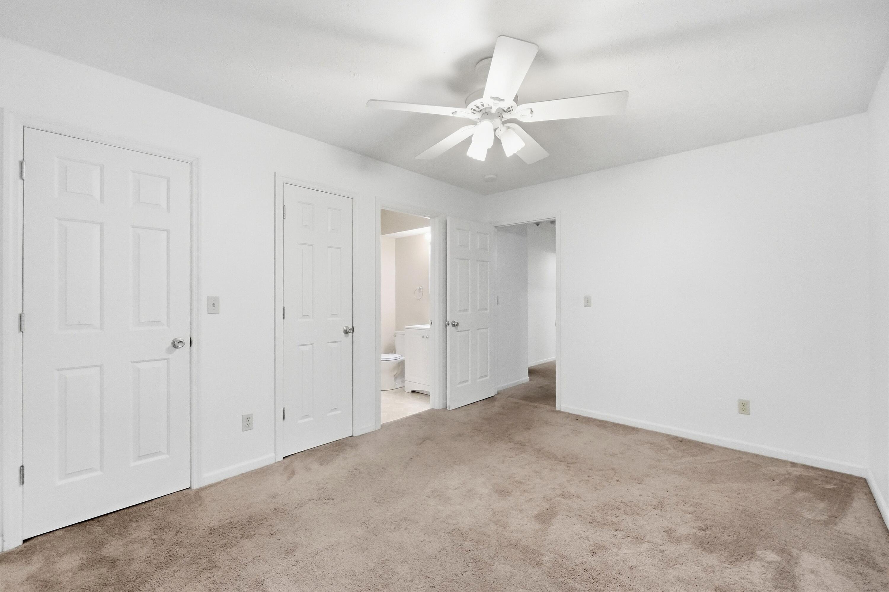 1514 E Ridgeview Circle Property Photo 23
