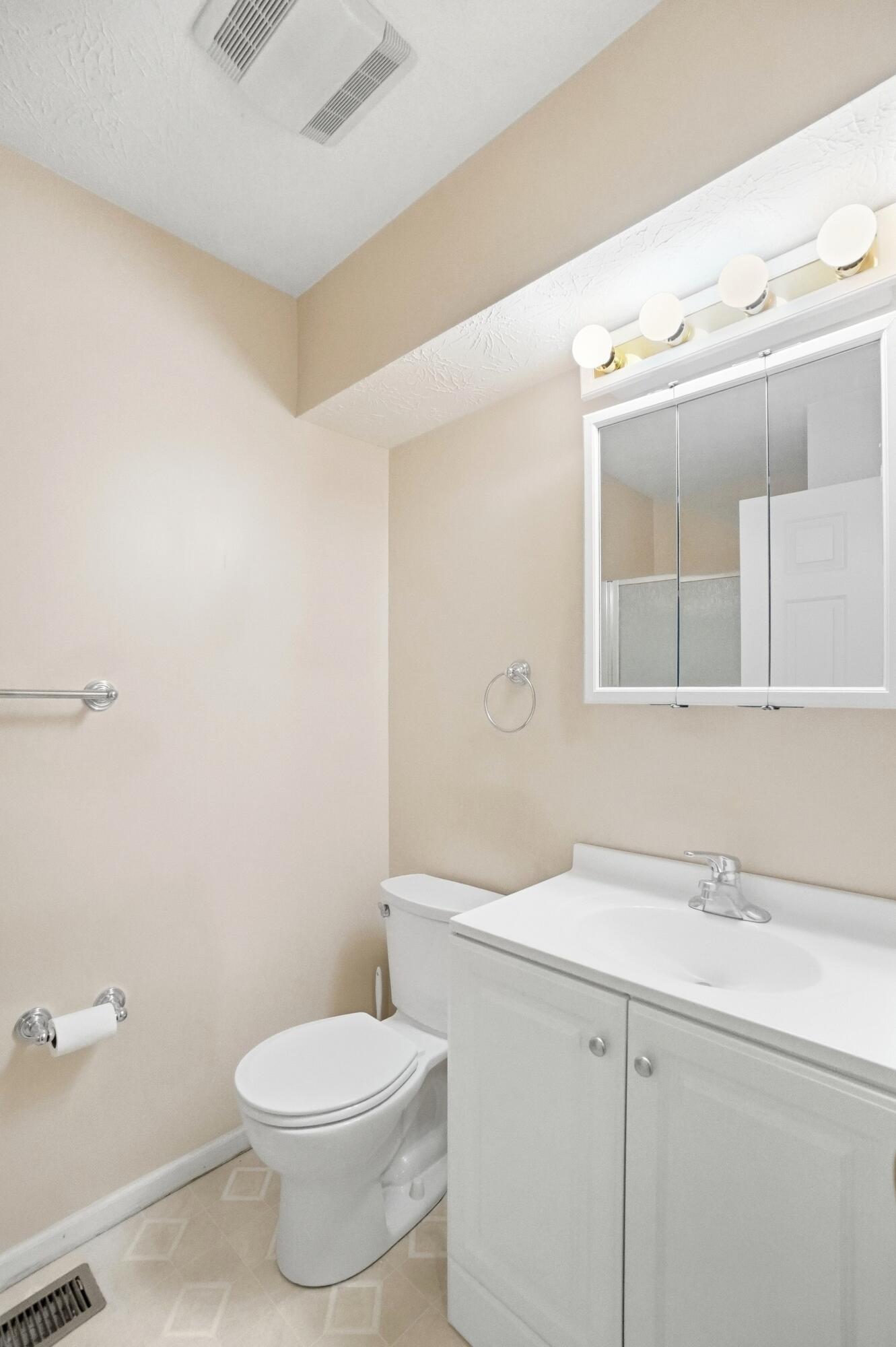 1514 E Ridgeview Circle Property Photo 25