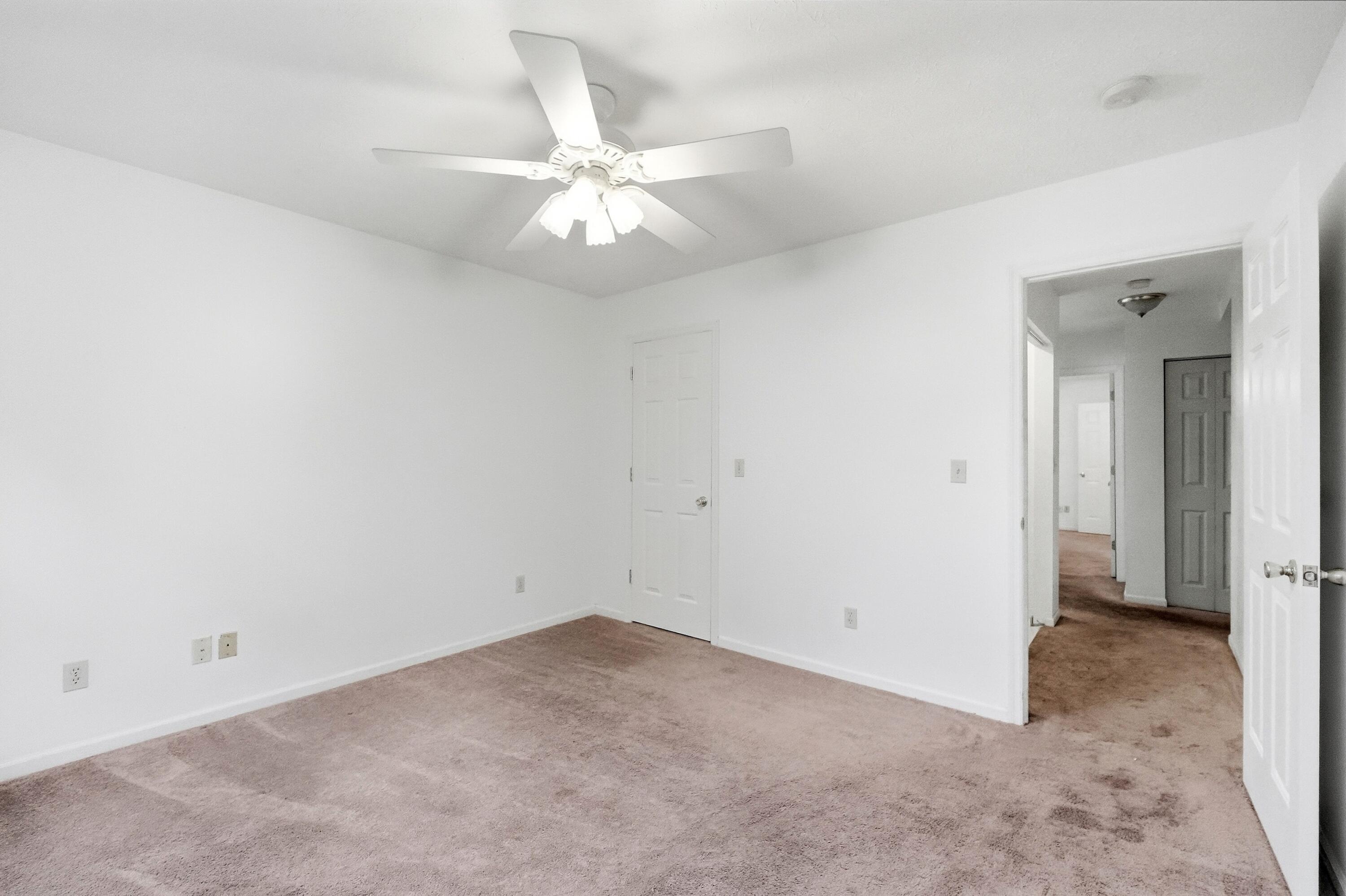 1514 E Ridgeview Circle Property Photo 30