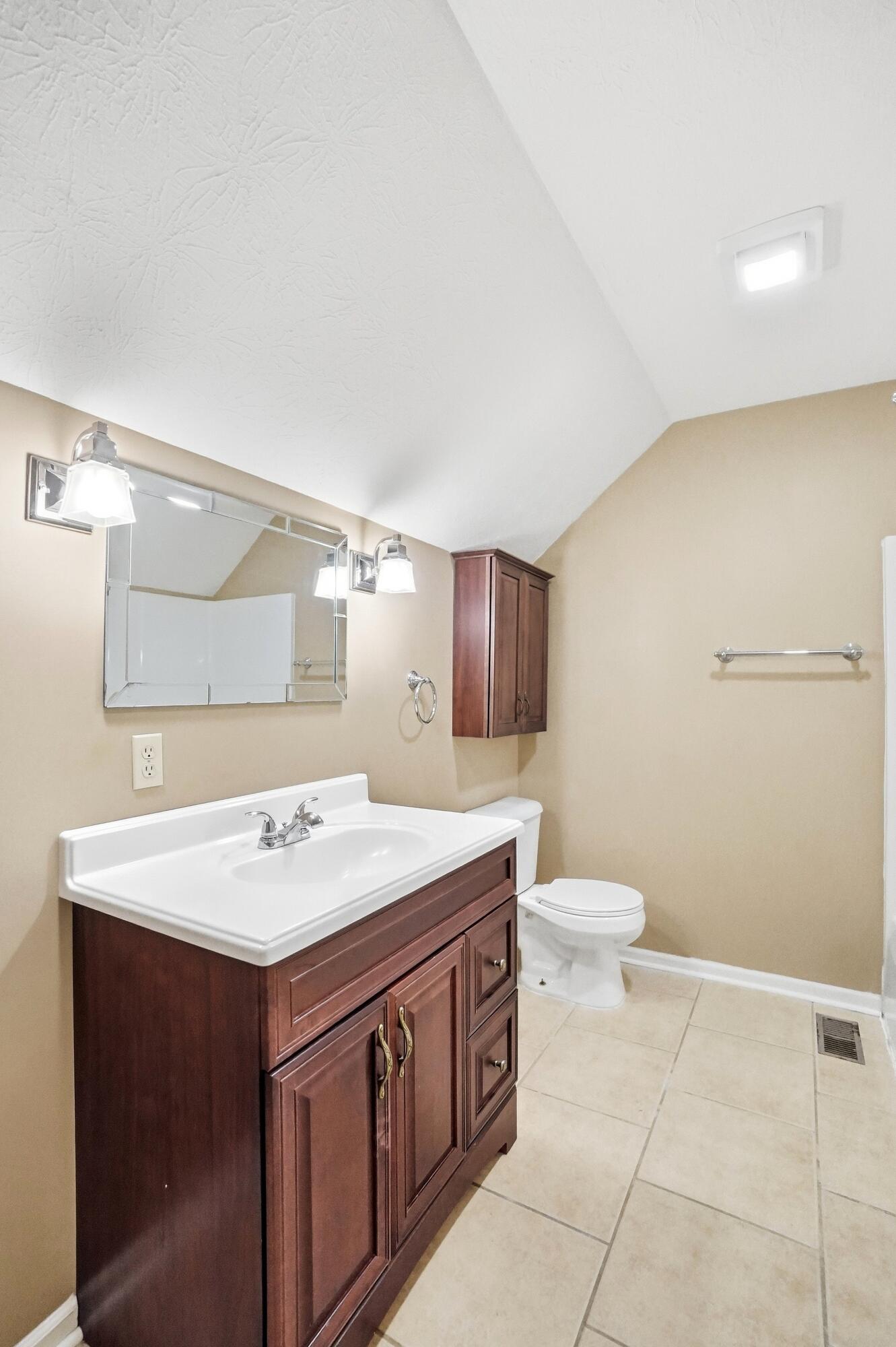1514 E Ridgeview Circle Property Photo 41