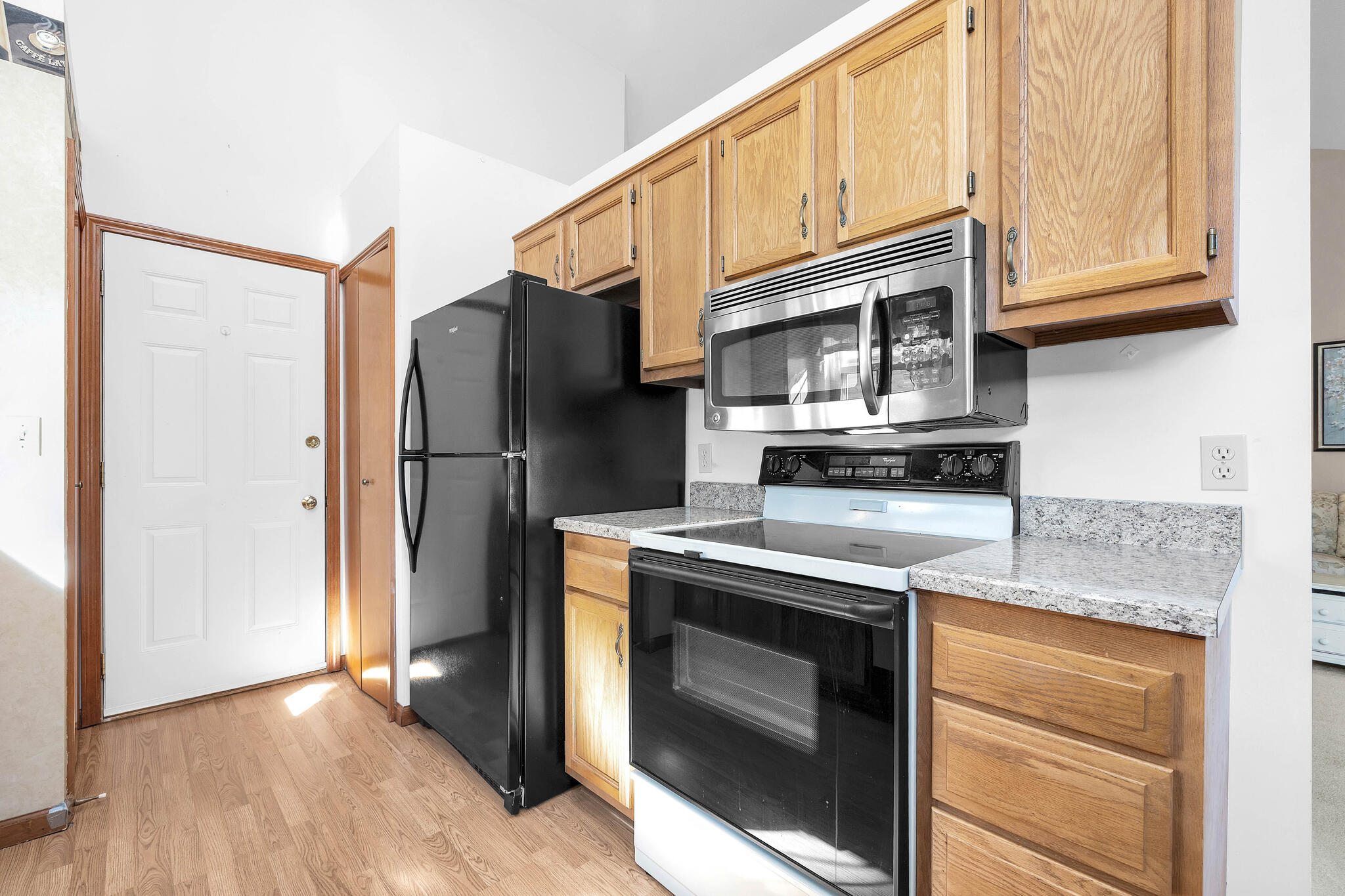 416 Woodside Place Property Photo 13