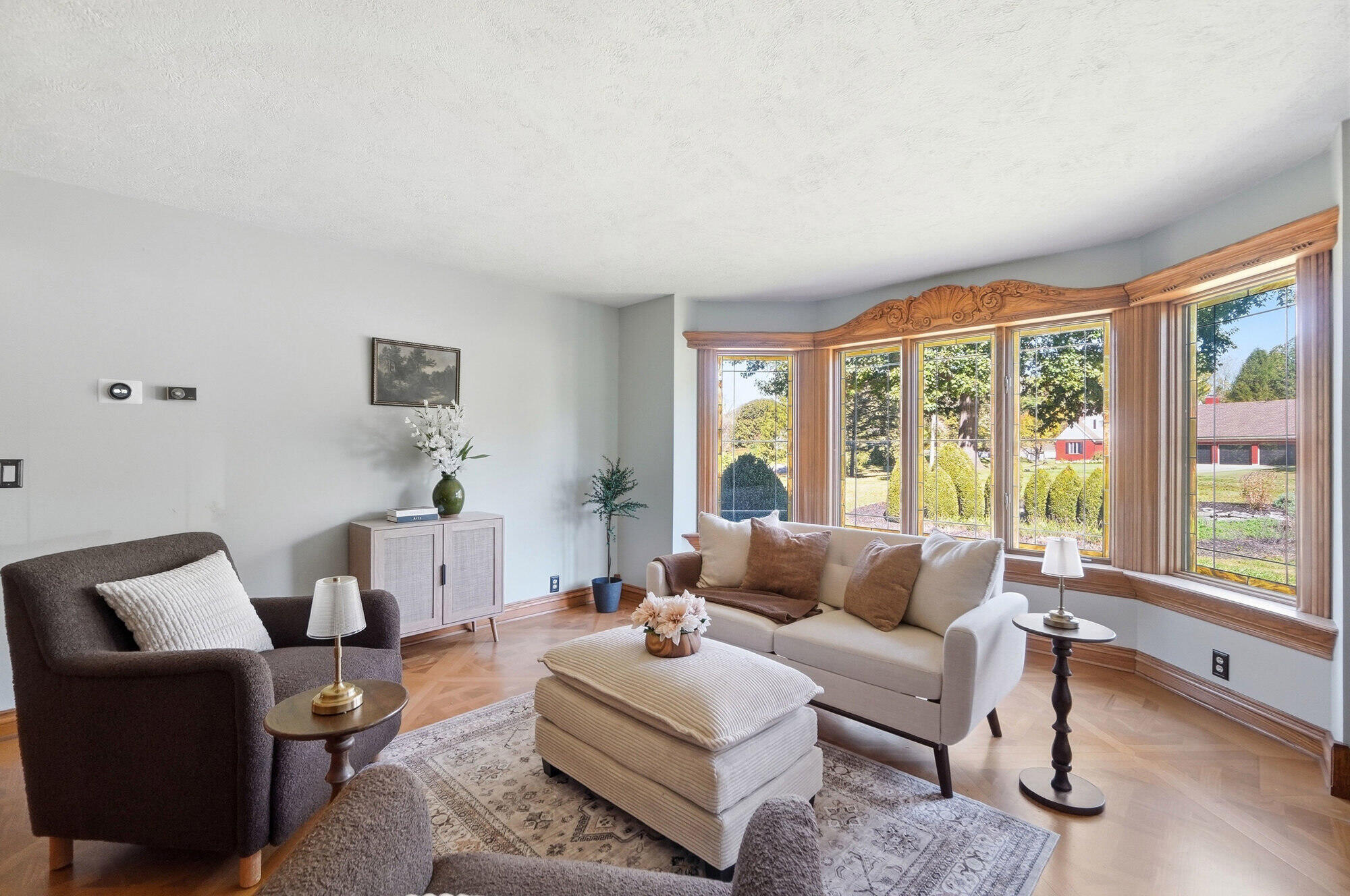 609 Aberfelda Drive Property Photo 13