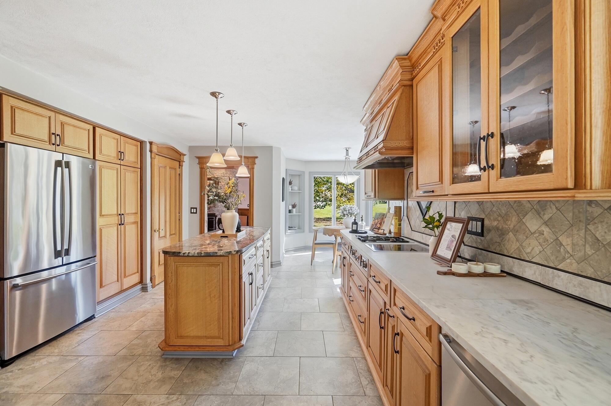 609 Aberfelda Drive Property Photo 21