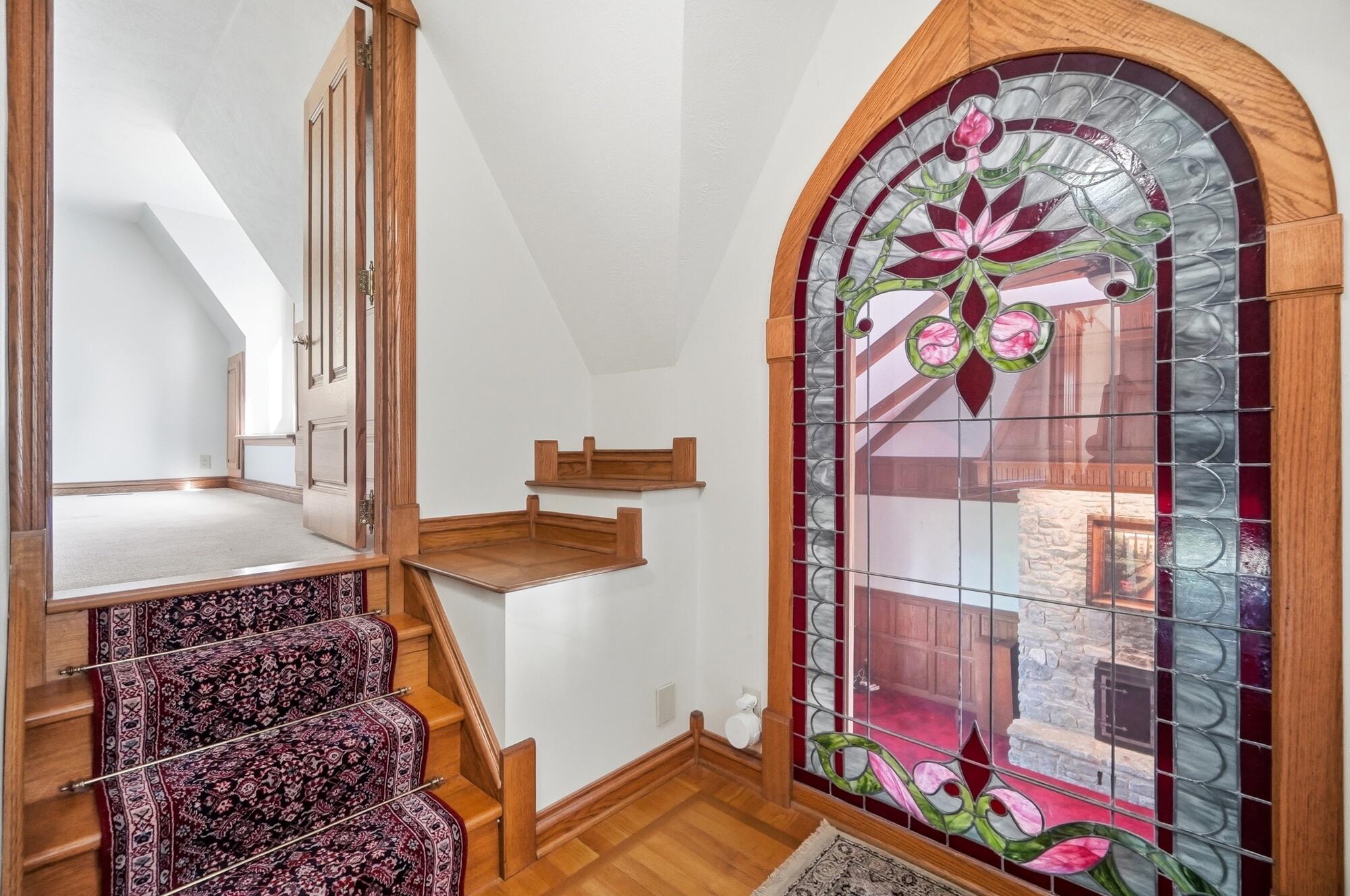 609 Aberfelda Drive Property Photo 39