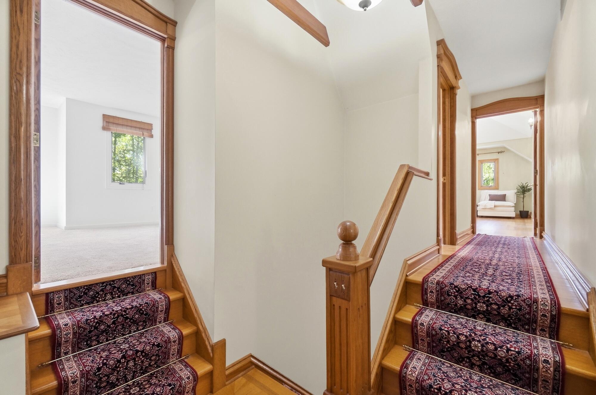 609 Aberfelda Drive Property Photo 40