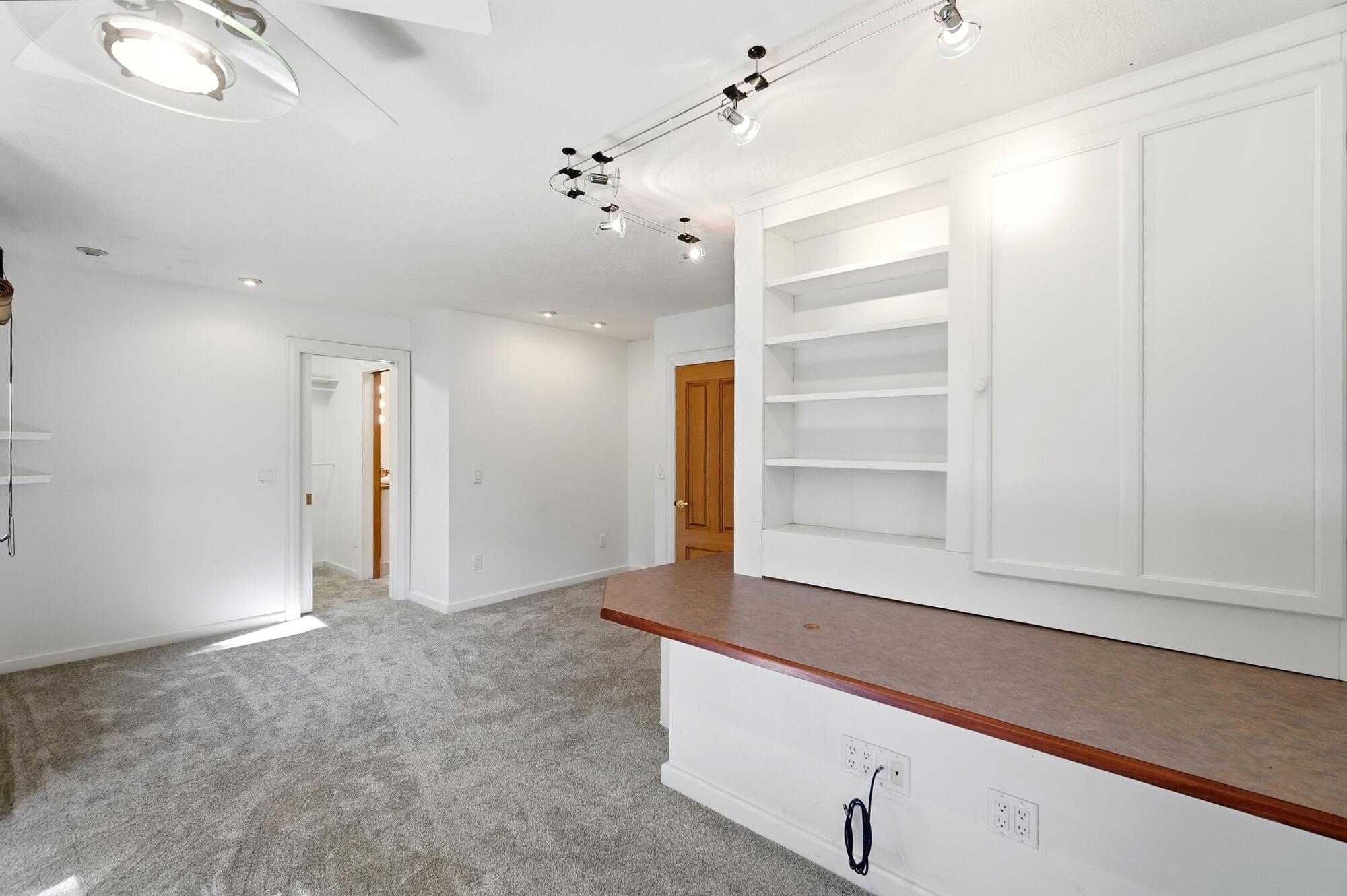 609 Aberfelda Drive Property Photo 49