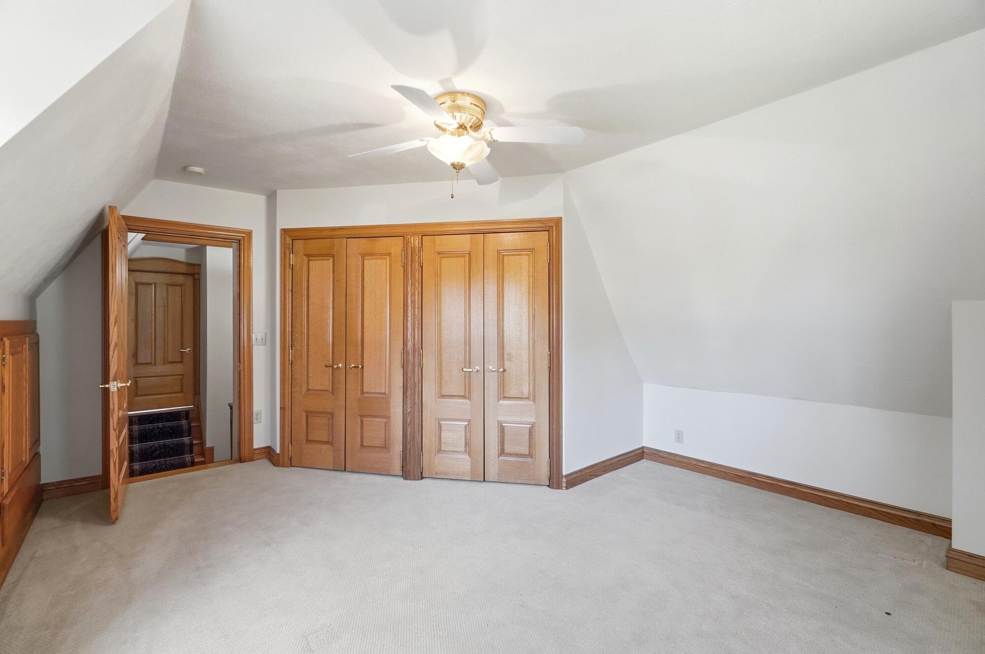 609 Aberfelda Drive Property Photo 54