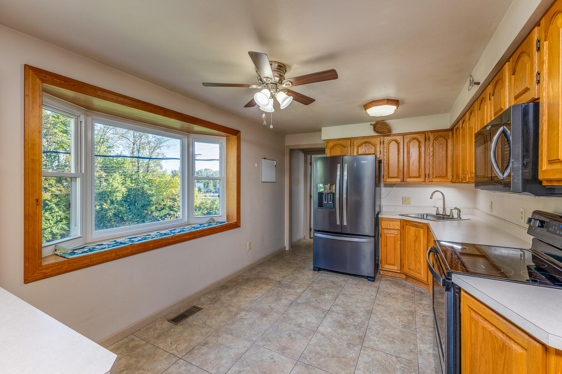 15 Windmere Drive Property Photo 19