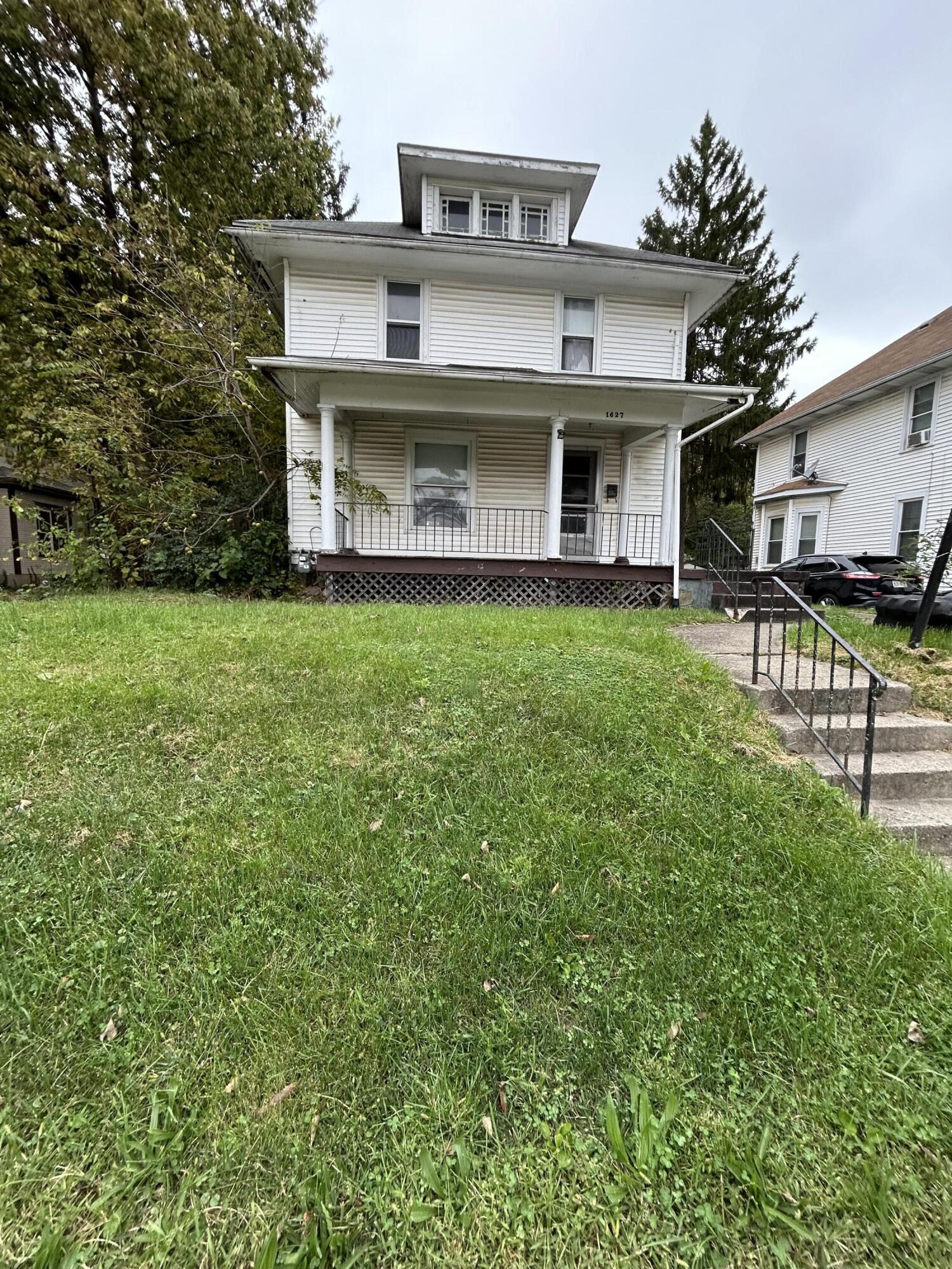 1627 Woodward Avenue Property Photo 1