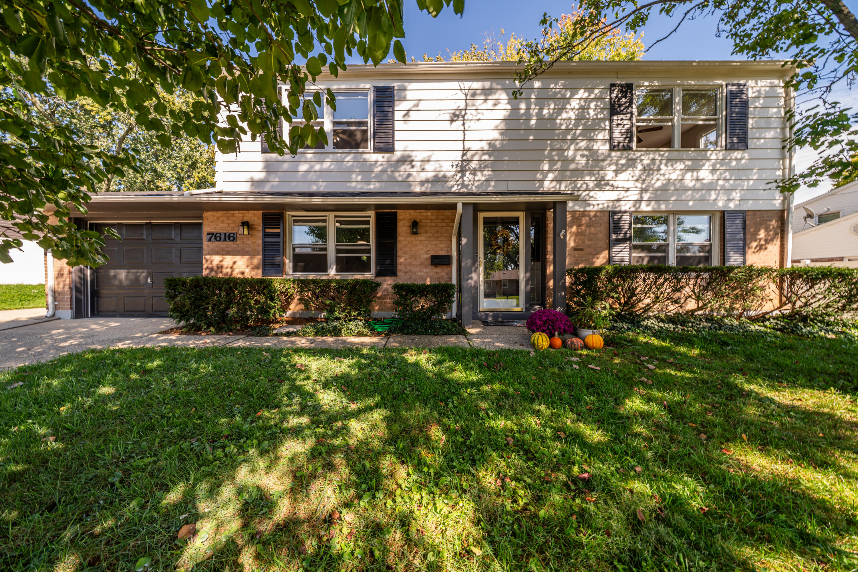 7616 Harshmanville Road Property Photo 1