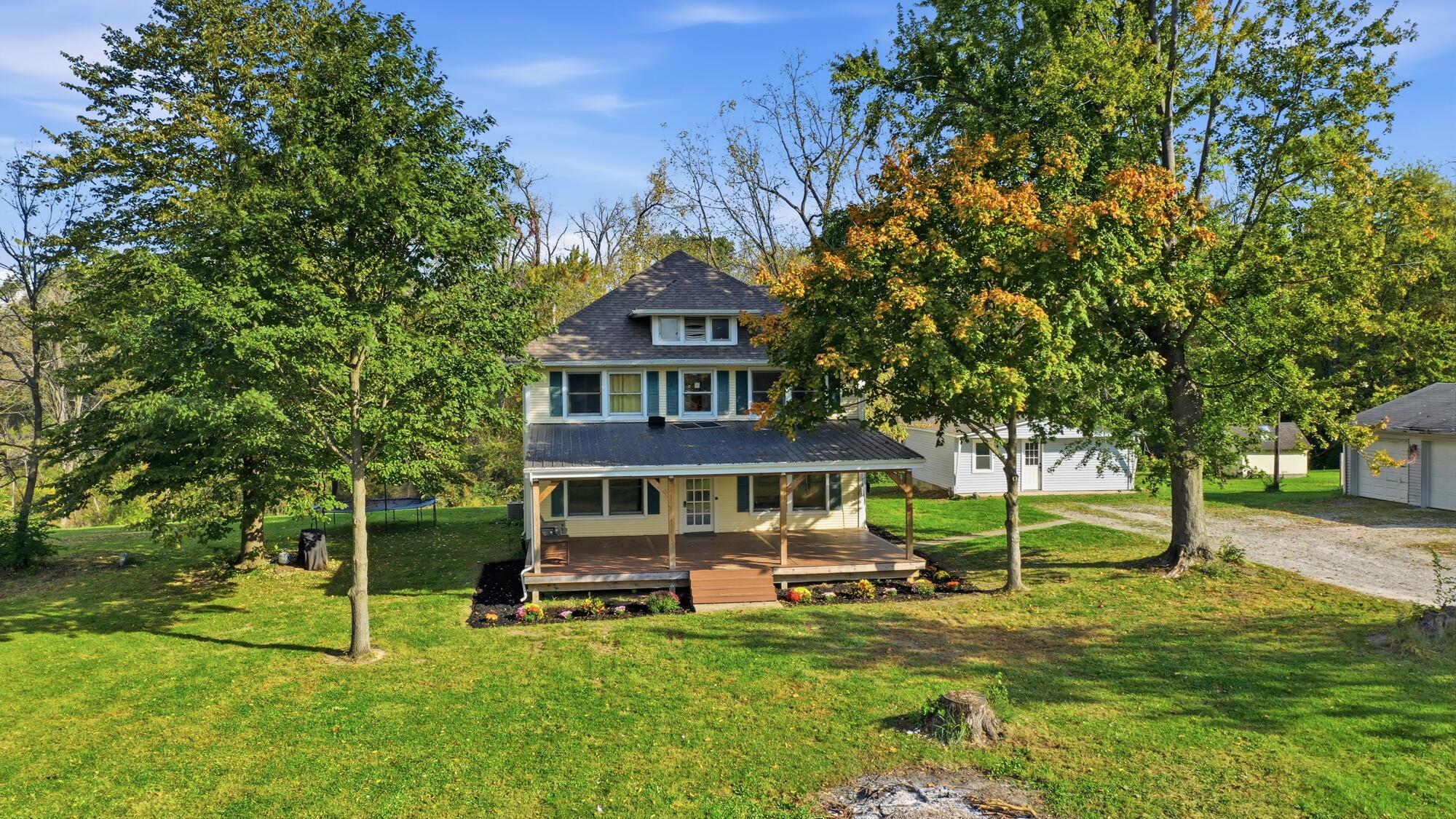 5627 S Pitchin Road Property Photo 1