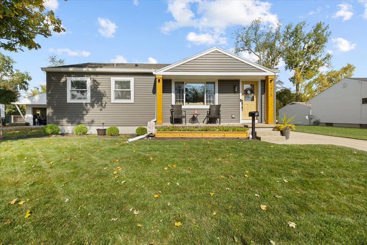 1415 Fleet Road Property Photo 1