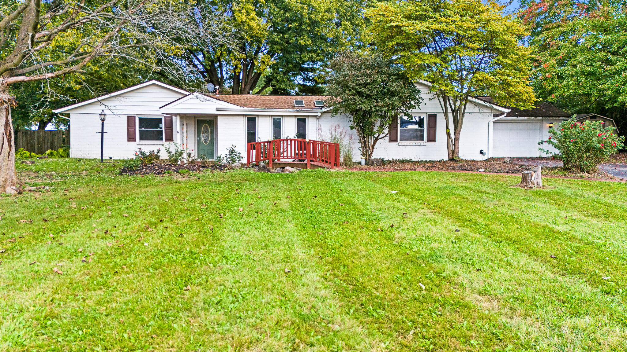 5625 Bradley Drive Property Photo 1