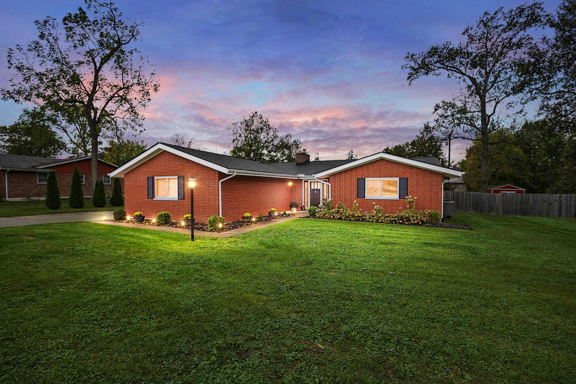 2369 Pine Knott Drive Property Photo 1