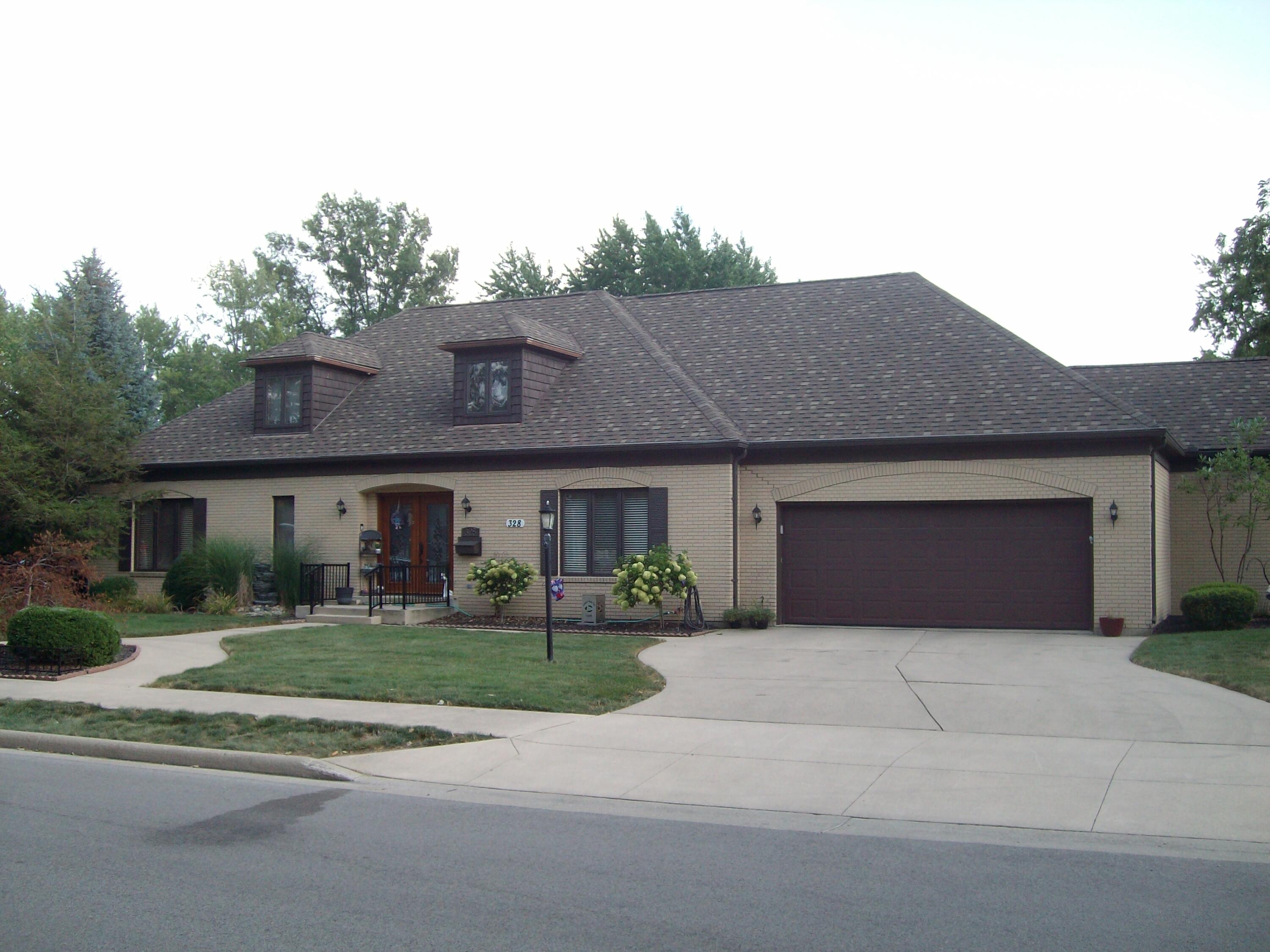 328 Johnson Avenue Property Photo 1