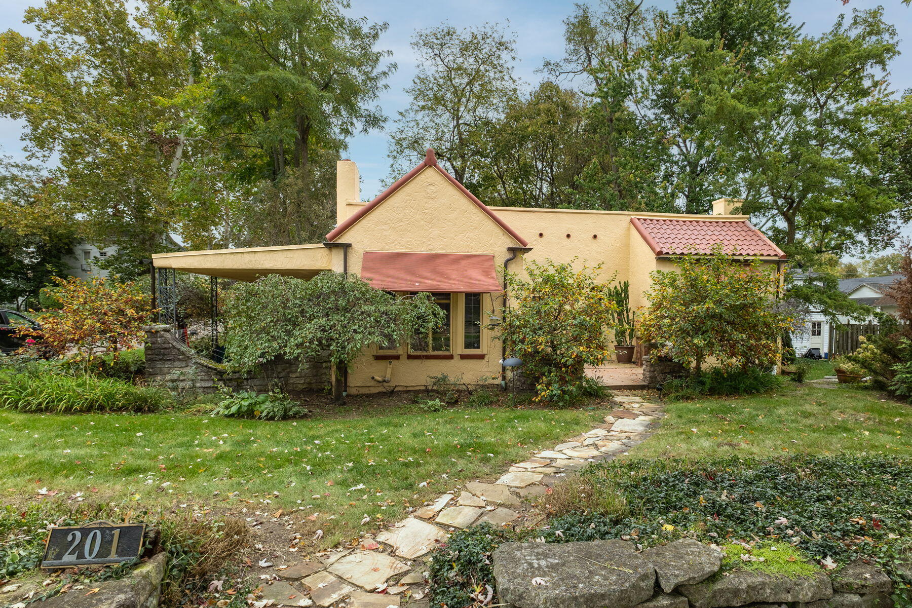 201 S Short Street Property Photo 1