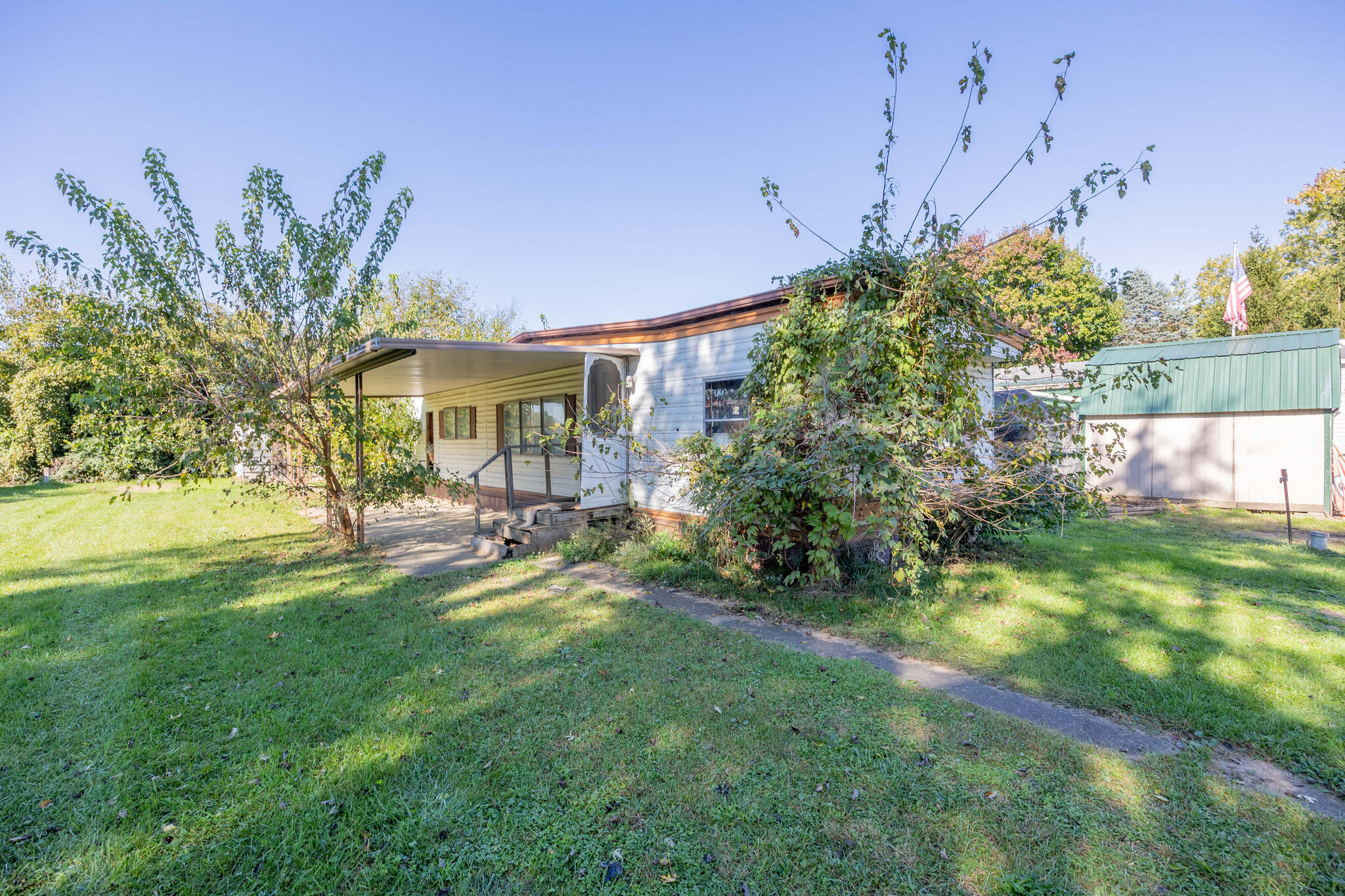 3811 Logan Road Property Photo 1